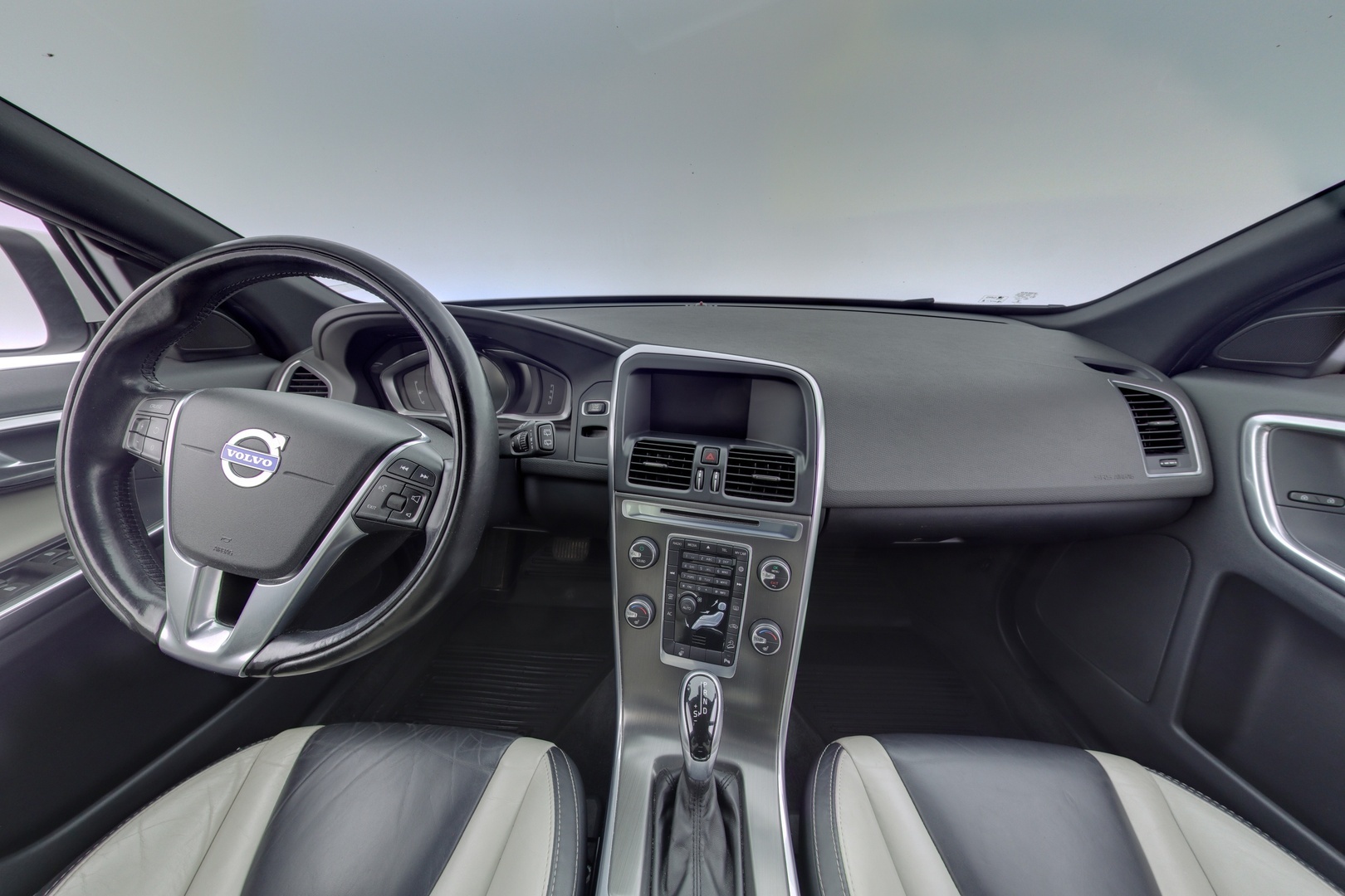 VOLVO XC60 2014