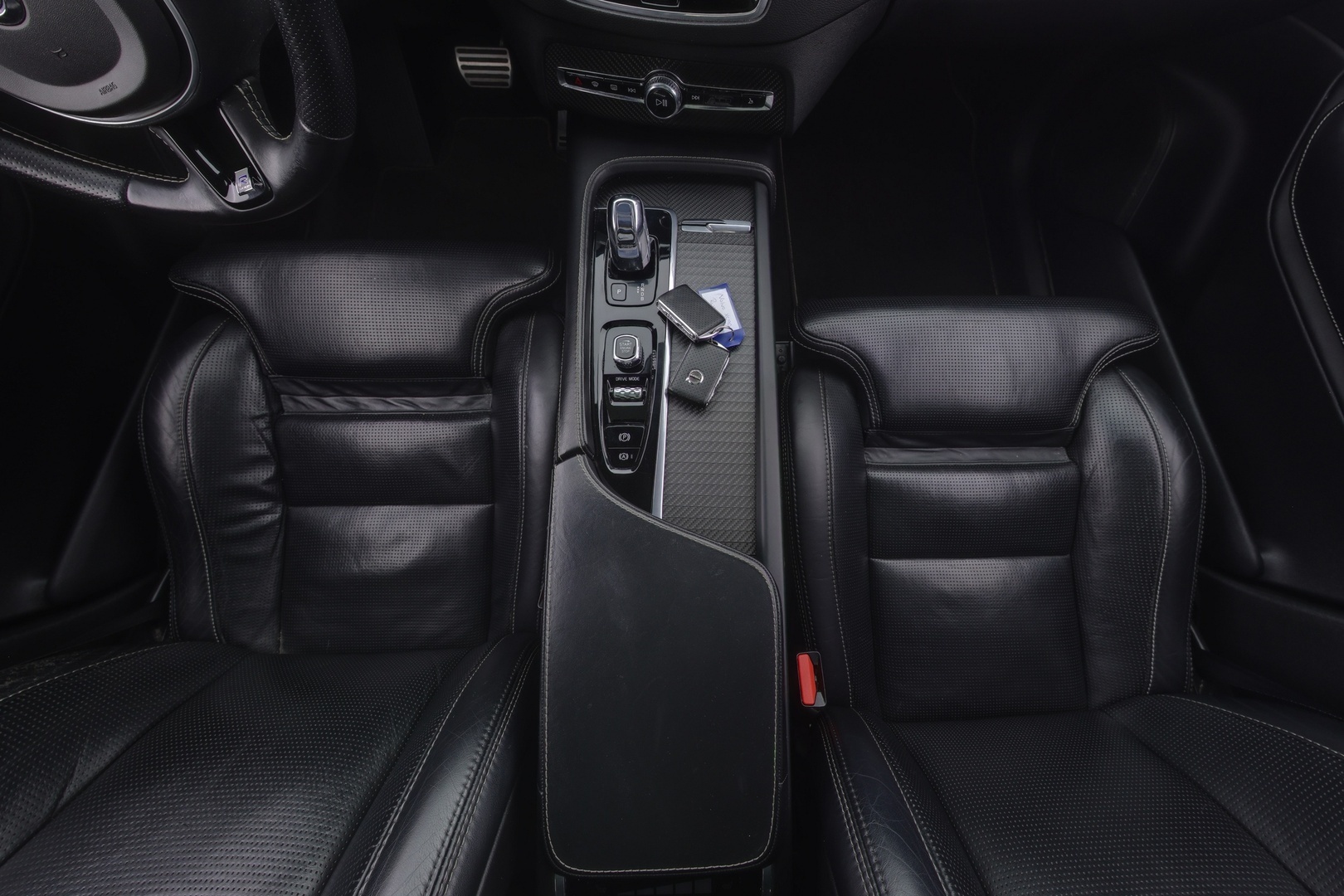 VOLVO XC90 2019