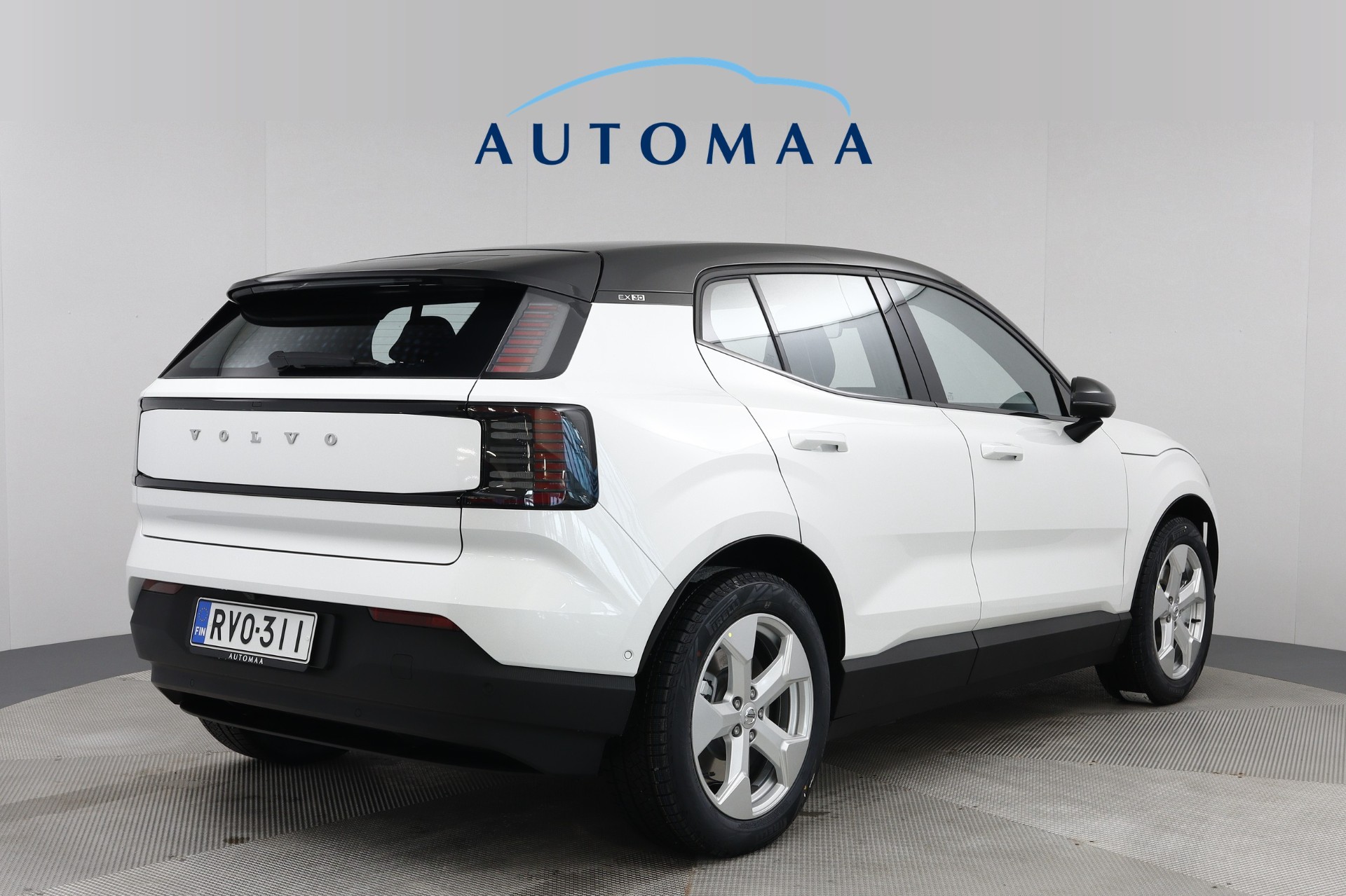 VOLVO EX30 2024