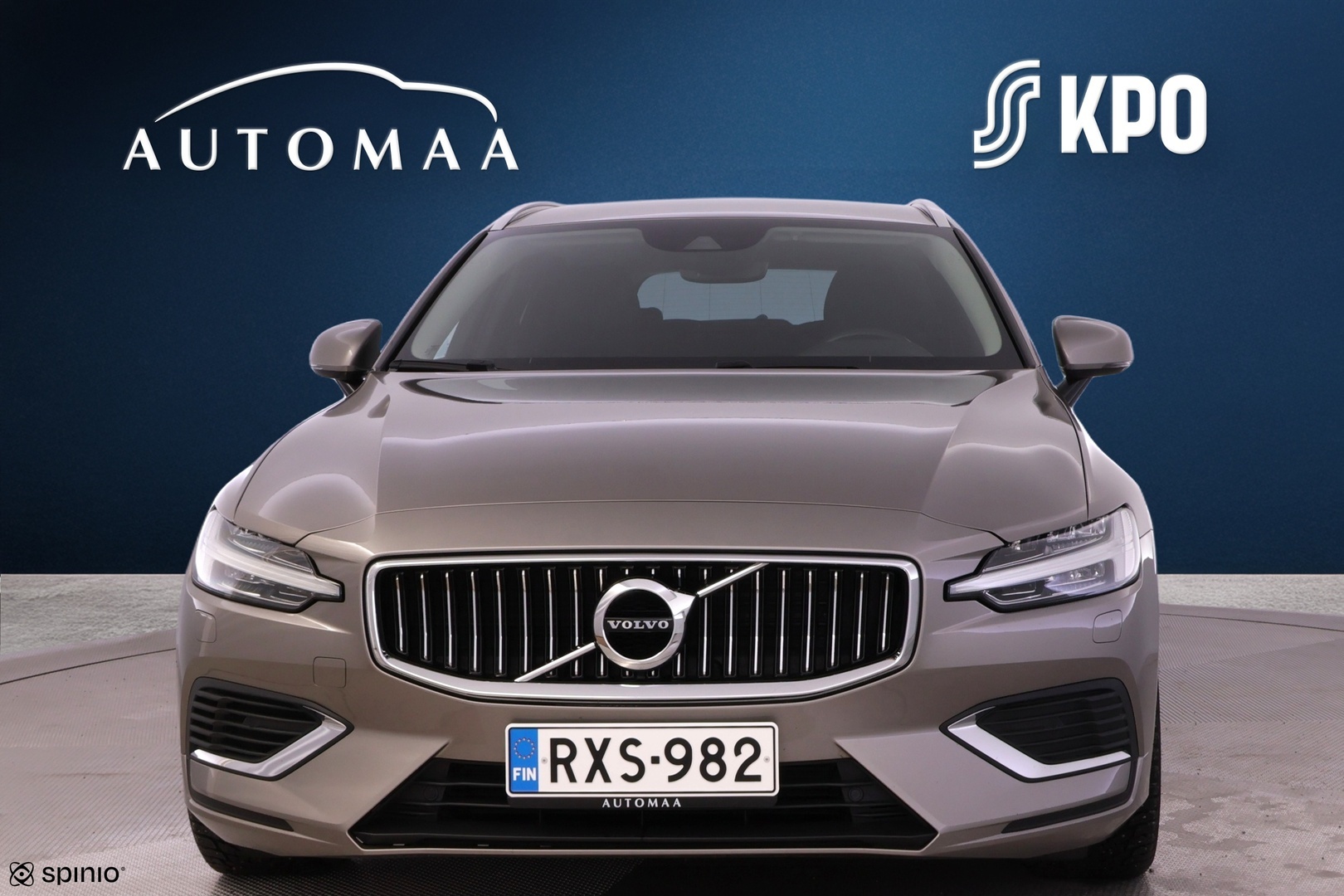 VOLVO V60 2021