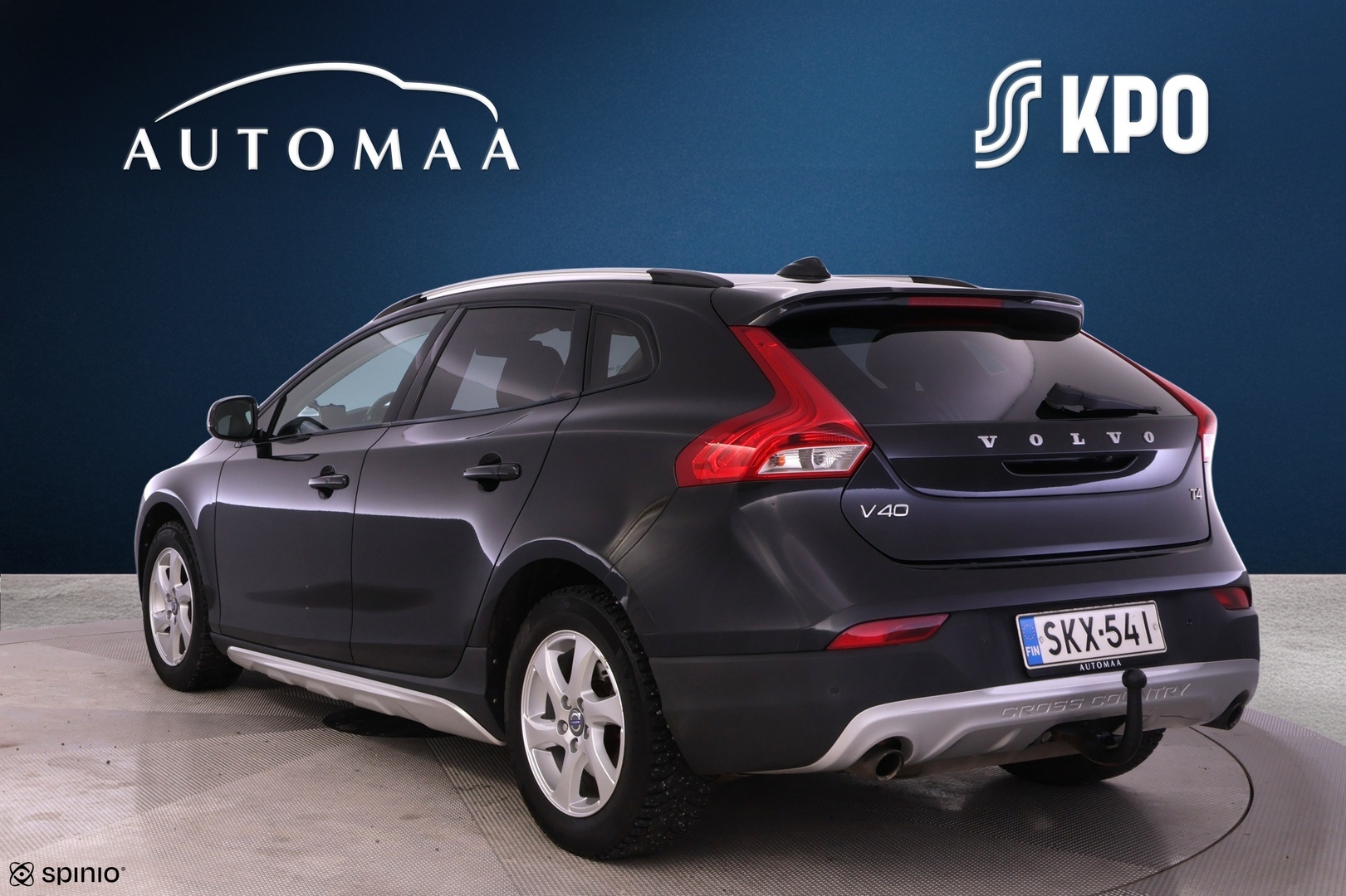 VOLVO V40 Cross Country 2013