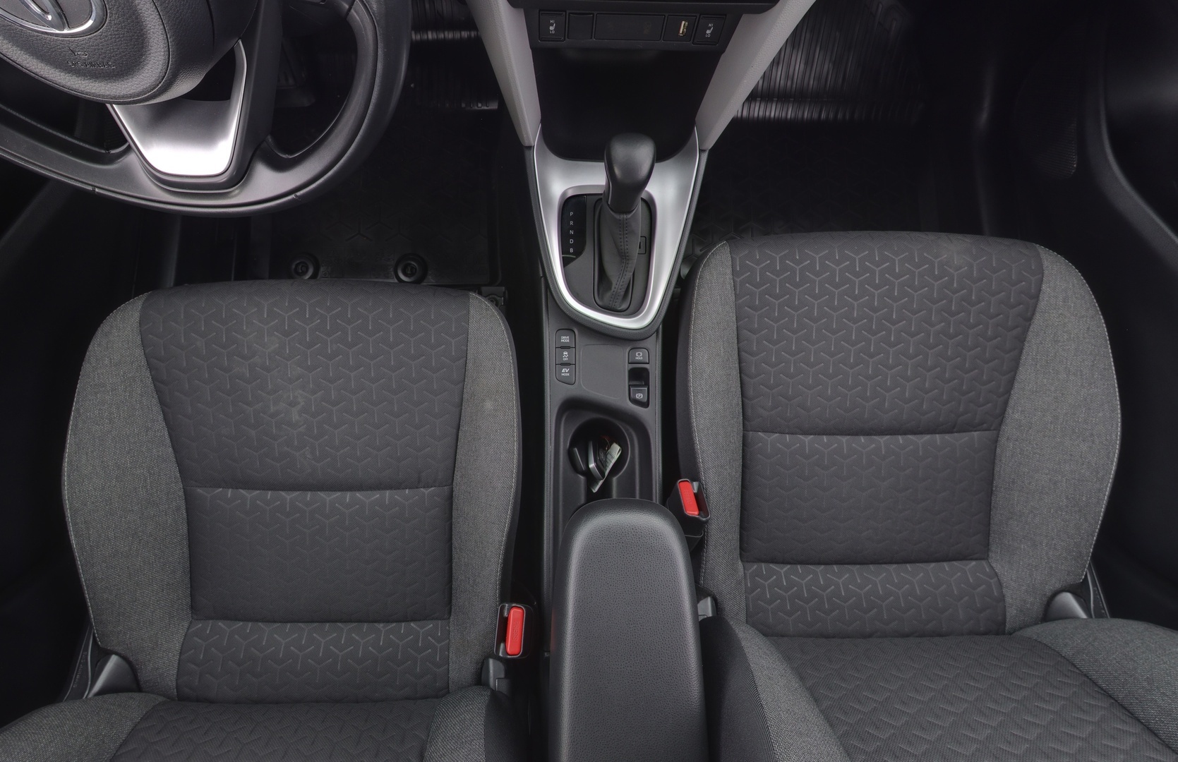 TOYOTA Yaris Cross 2022