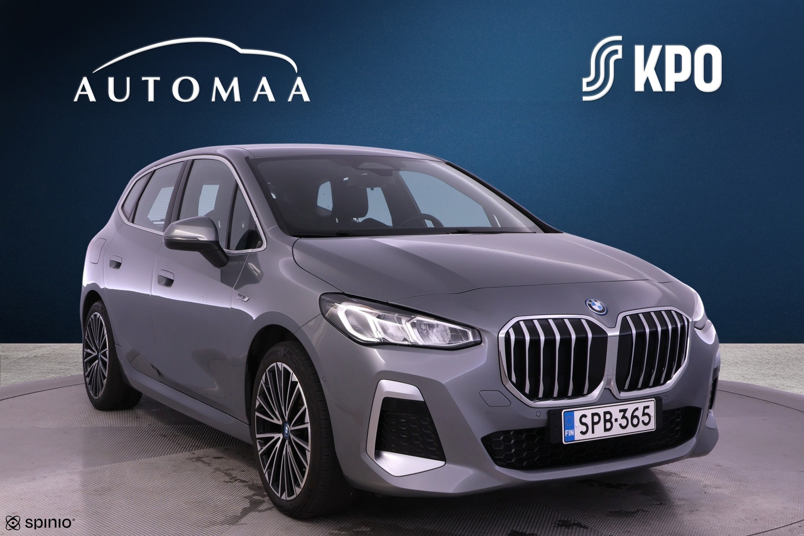 BMW 230 2023