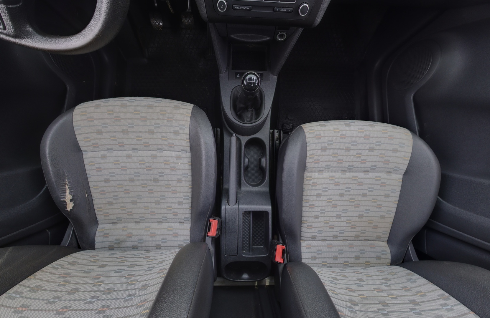 VOLKSWAGEN Caddy 2013