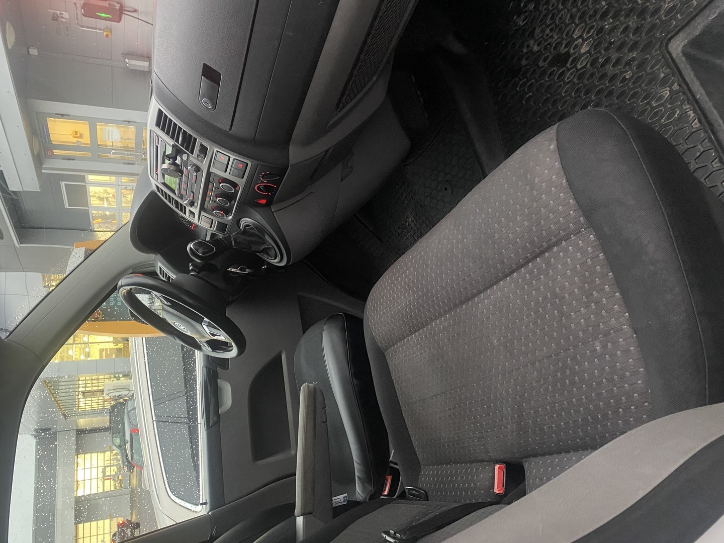 VOLKSWAGEN Transporter 2014