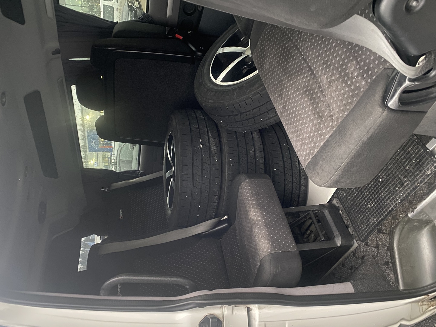 VOLKSWAGEN Transporter 2014