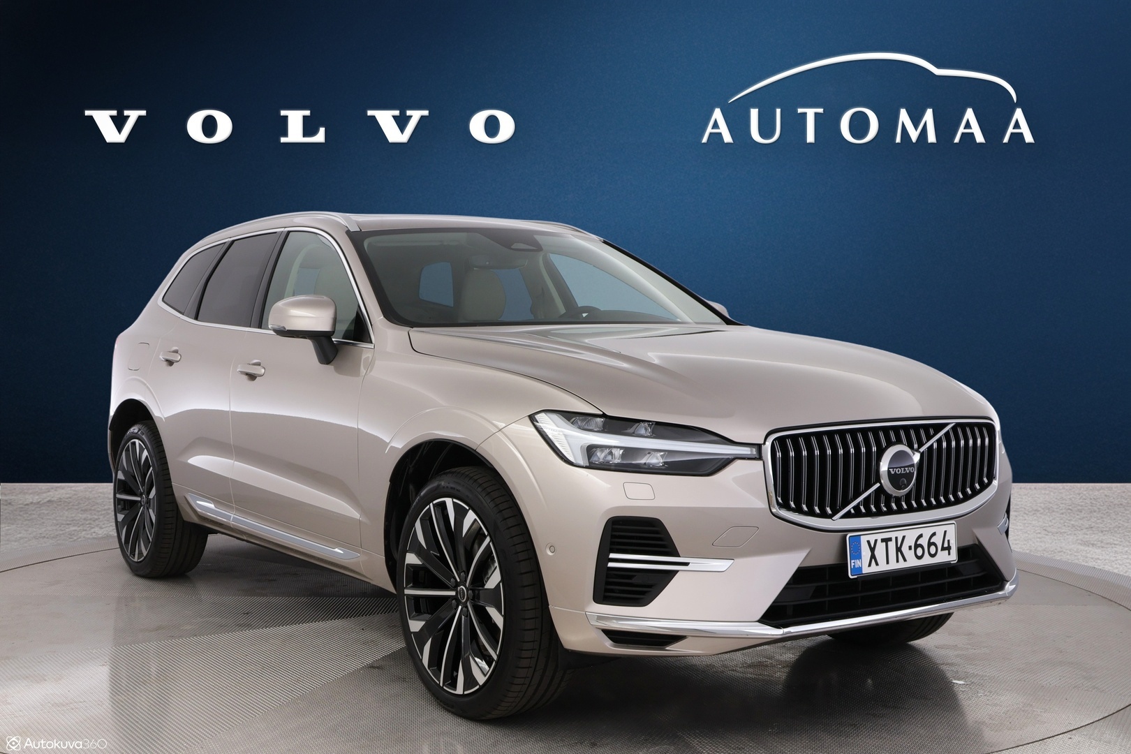 VOLVO XC60 3