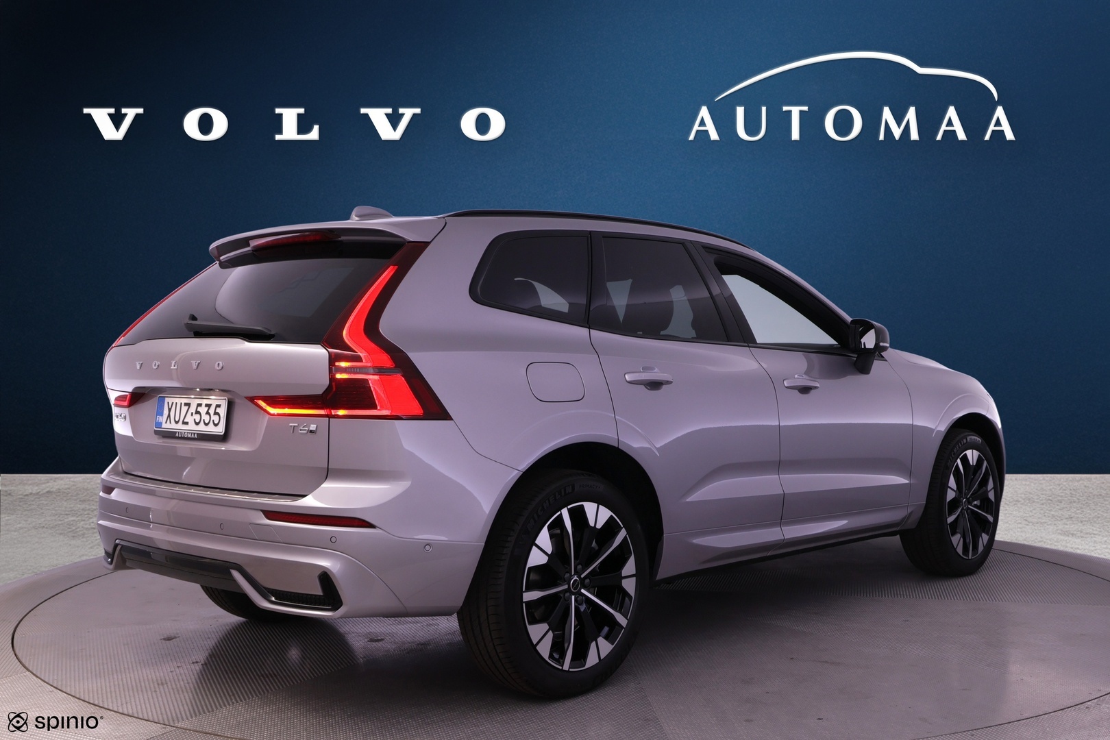 VOLVO XC60 4