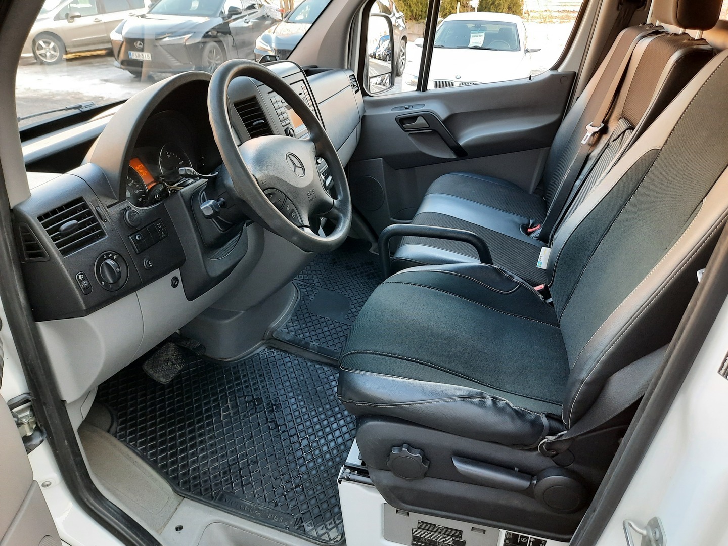 MERCEDES-BENZ Sprinter 2013