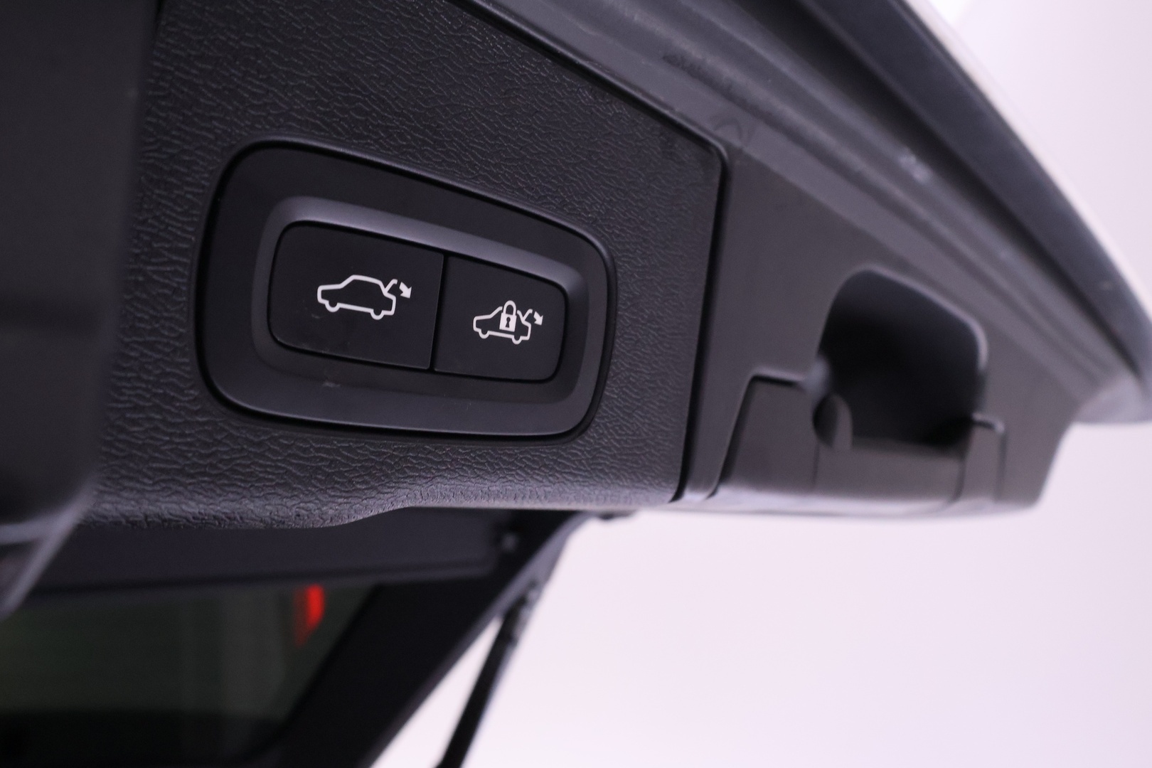 VOLVO XC60 2020