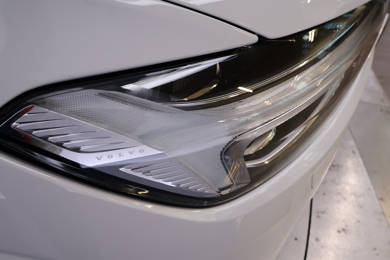 VOLVO XC60 2020