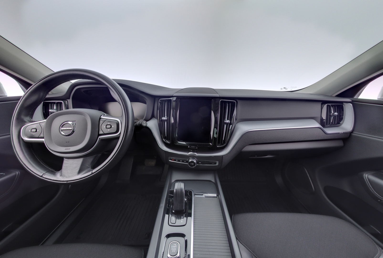VOLVO XC60 2020