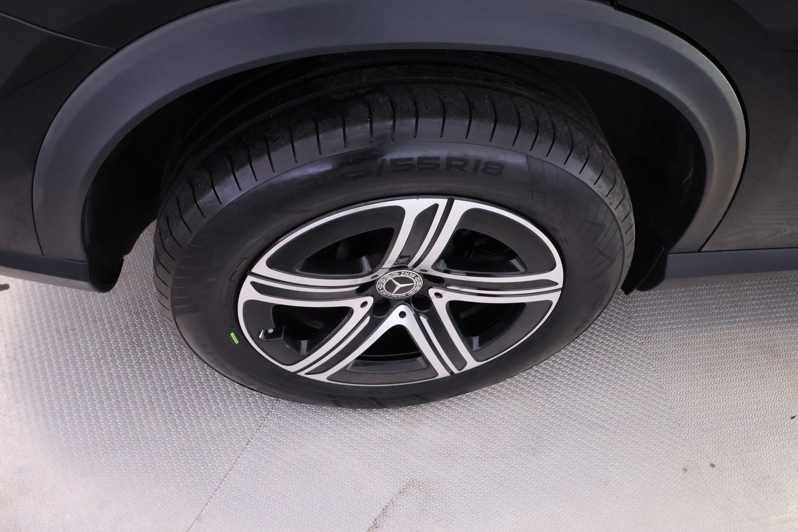 MERCEDES-BENZ GLC 21