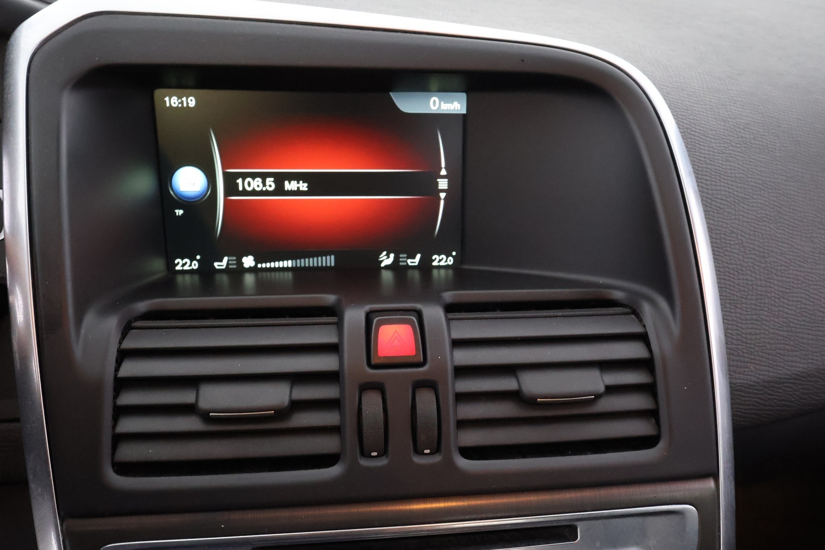 VOLVO XC60 2014