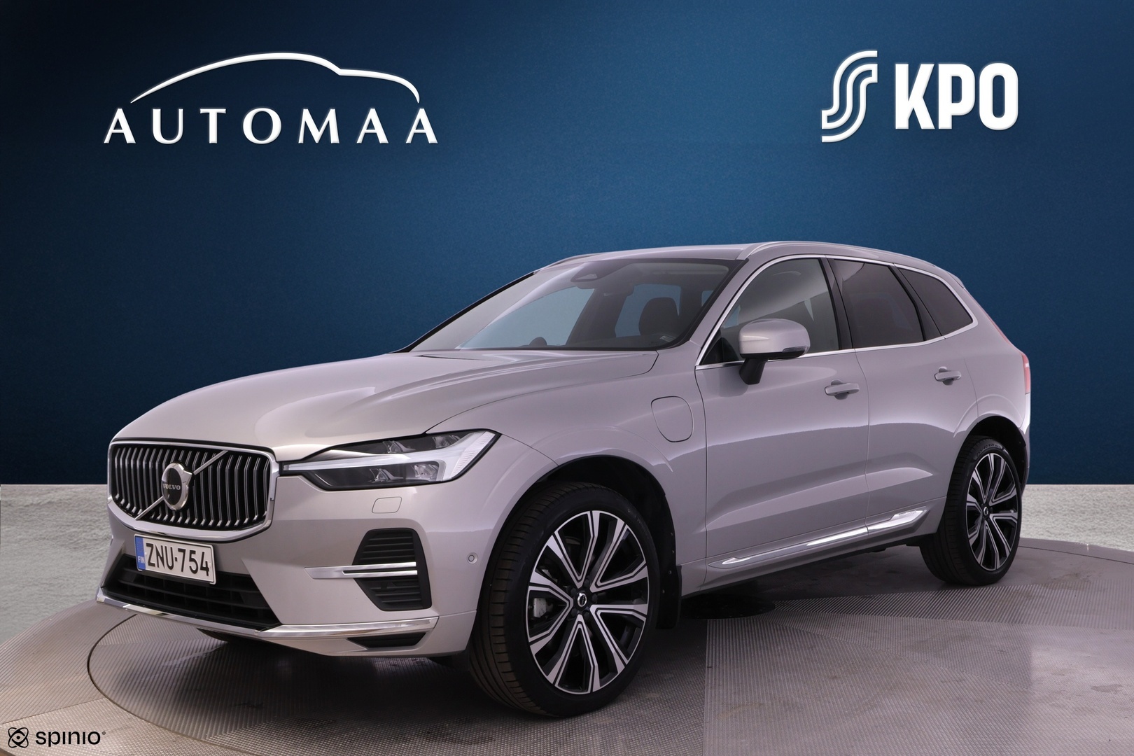 VOLVO XC60 2022
