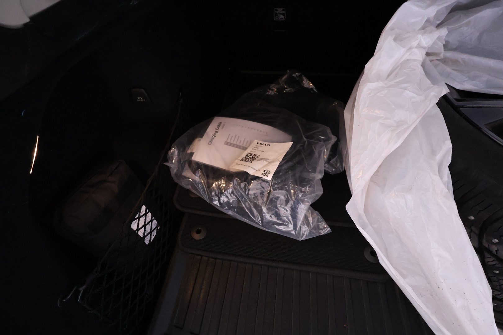 VOLVO XC60 2022