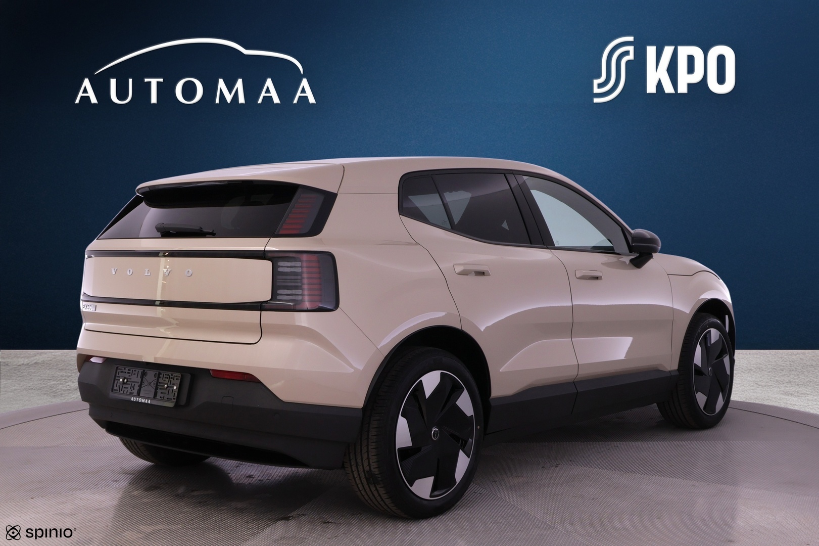 VOLVO EX30 2026