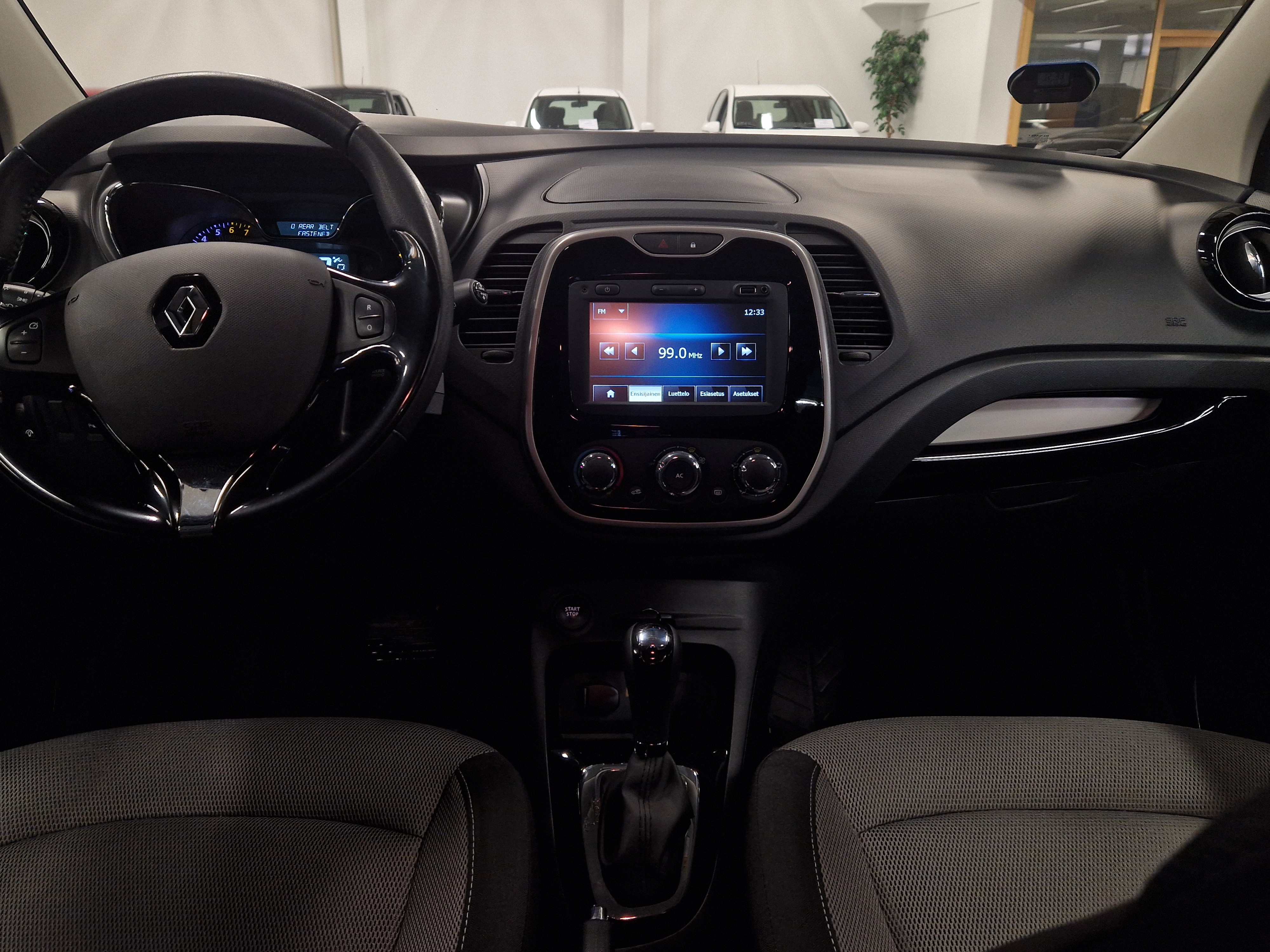 RENAULT Captur 2014