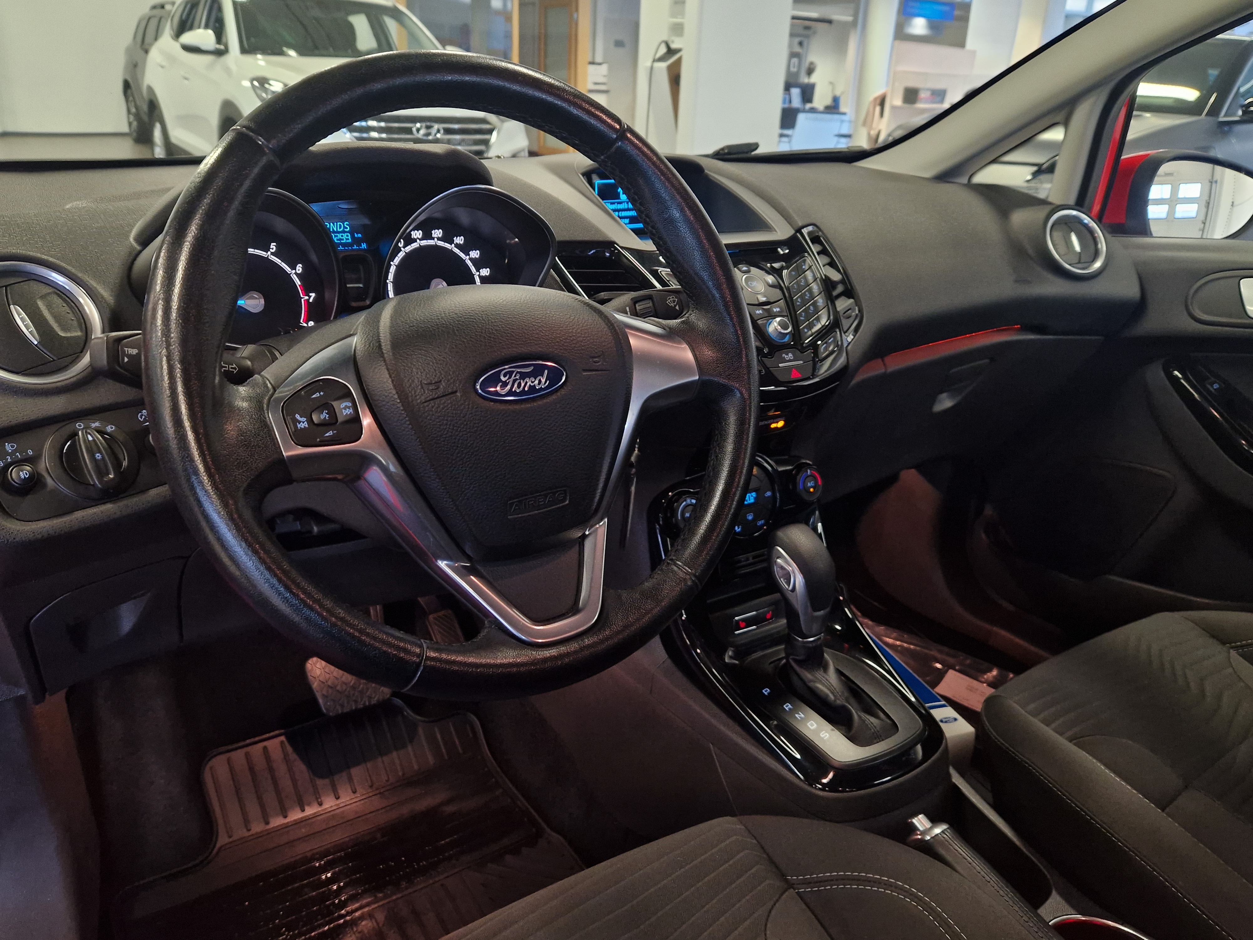 FORD Fiesta 2015