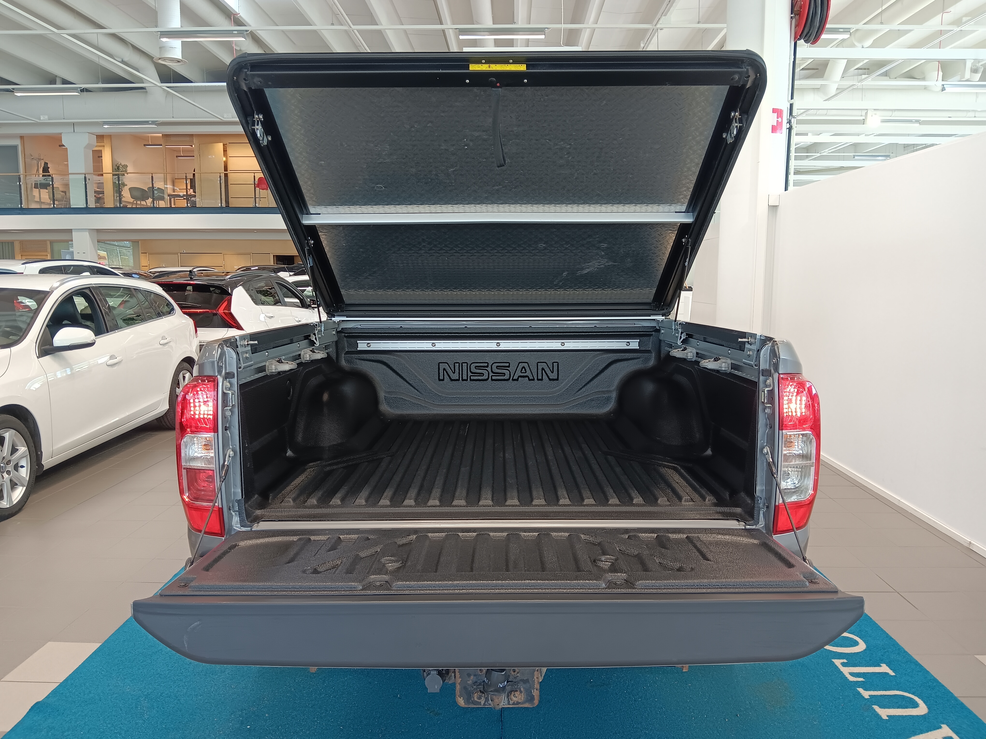 NISSAN Navara 2019