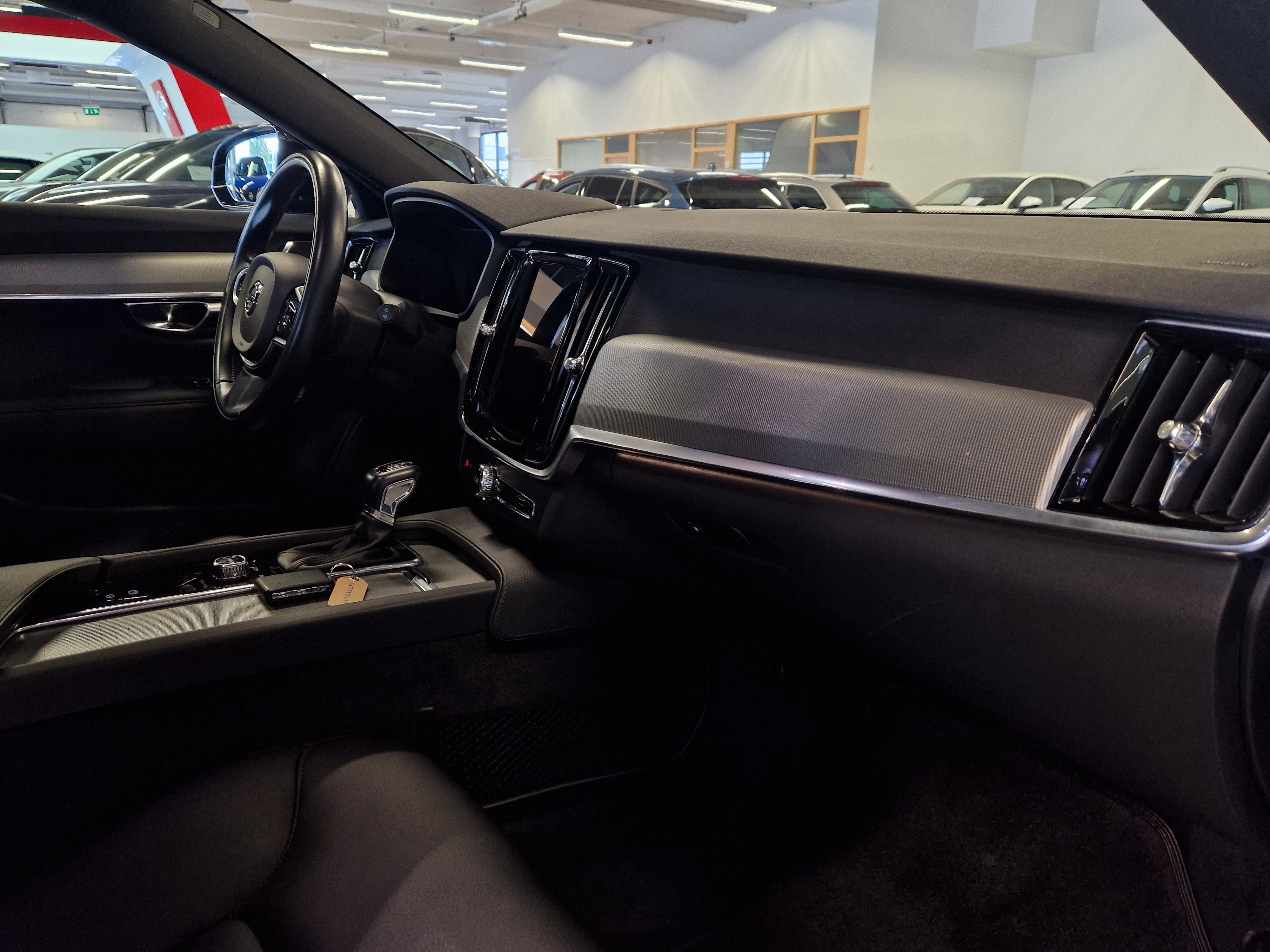 VOLVO V90 2017