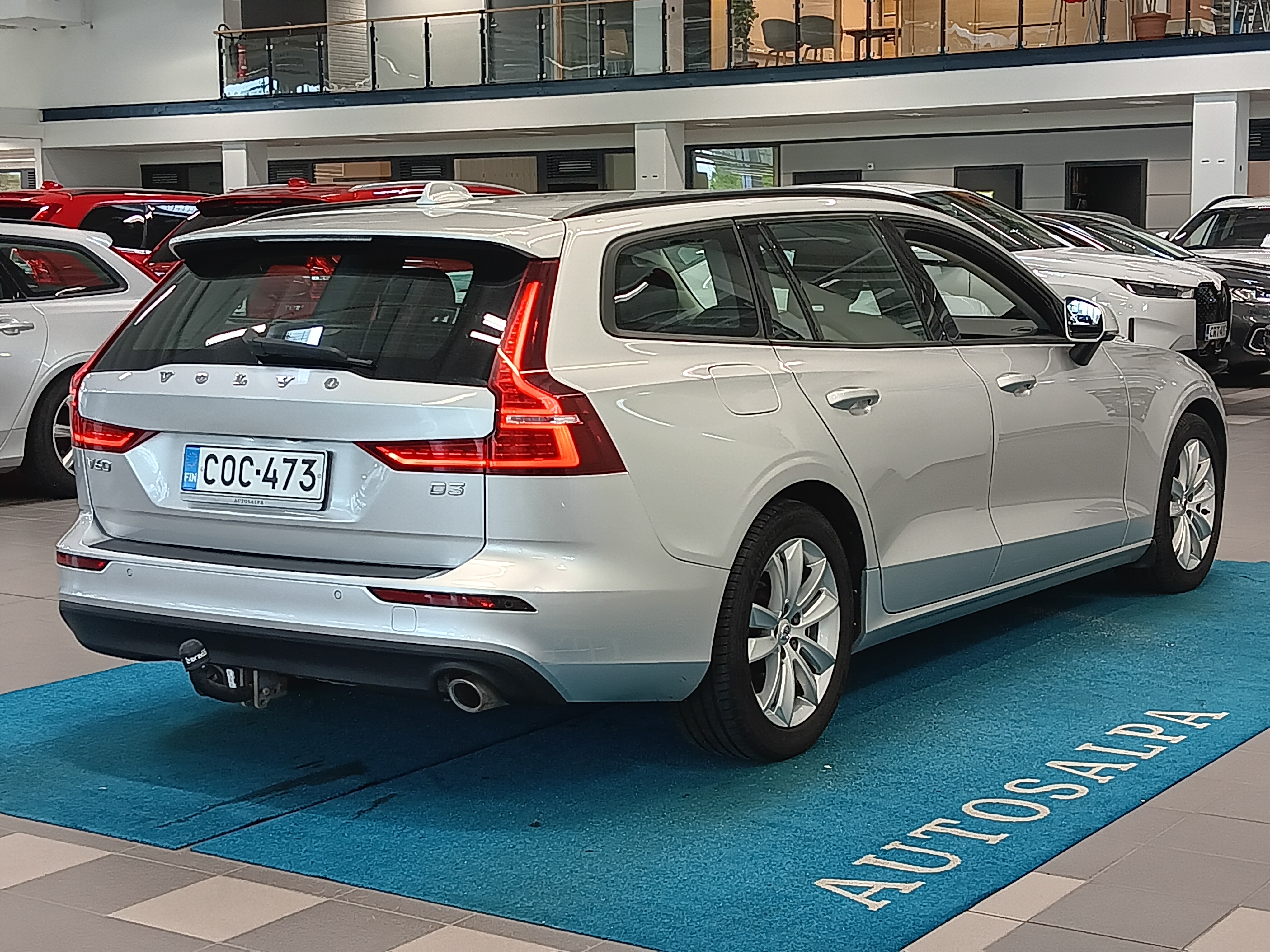 VOLVO V60 2019