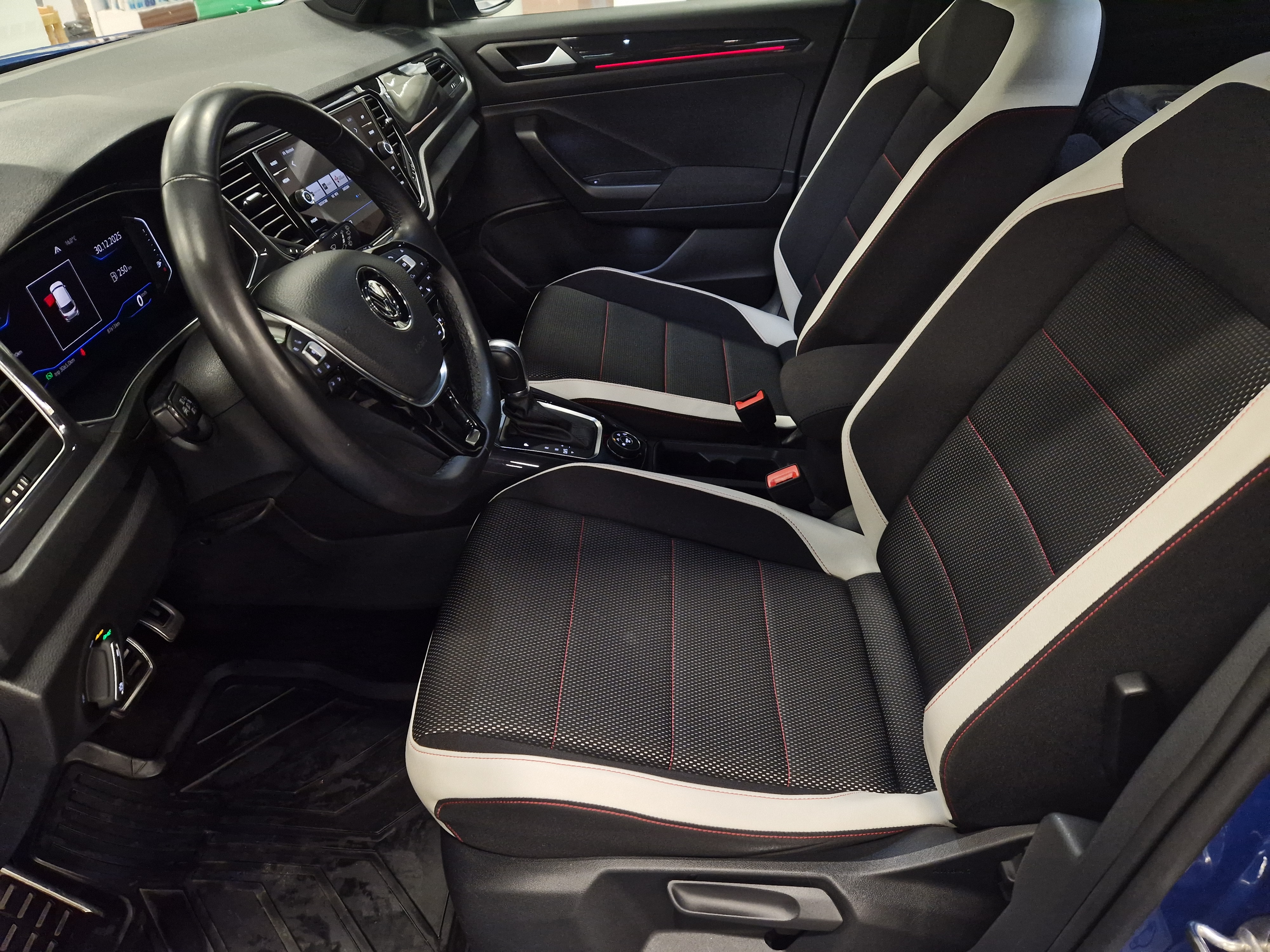 VOLKSWAGEN T-Roc 2018