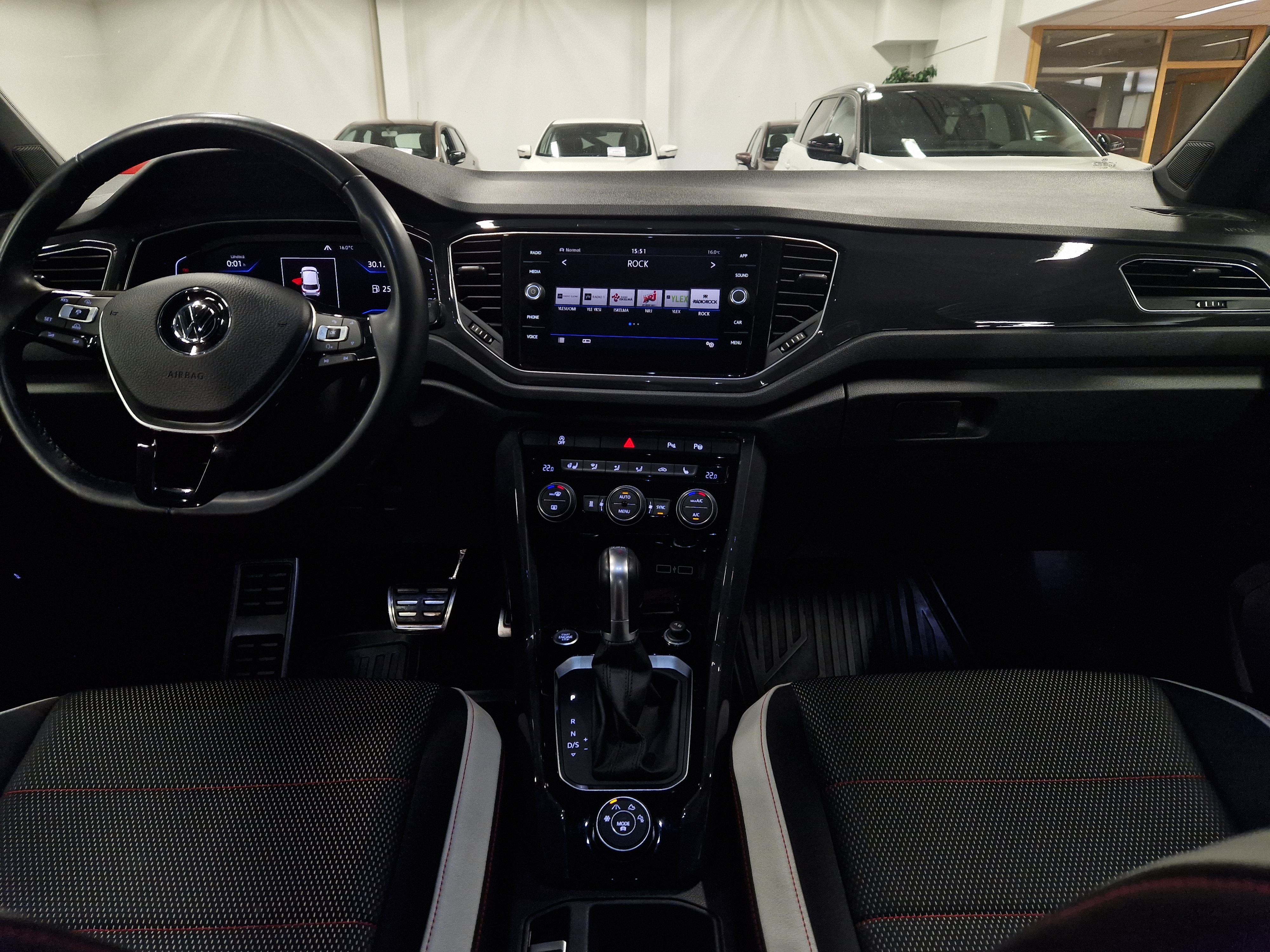 VOLKSWAGEN T-Roc 2018