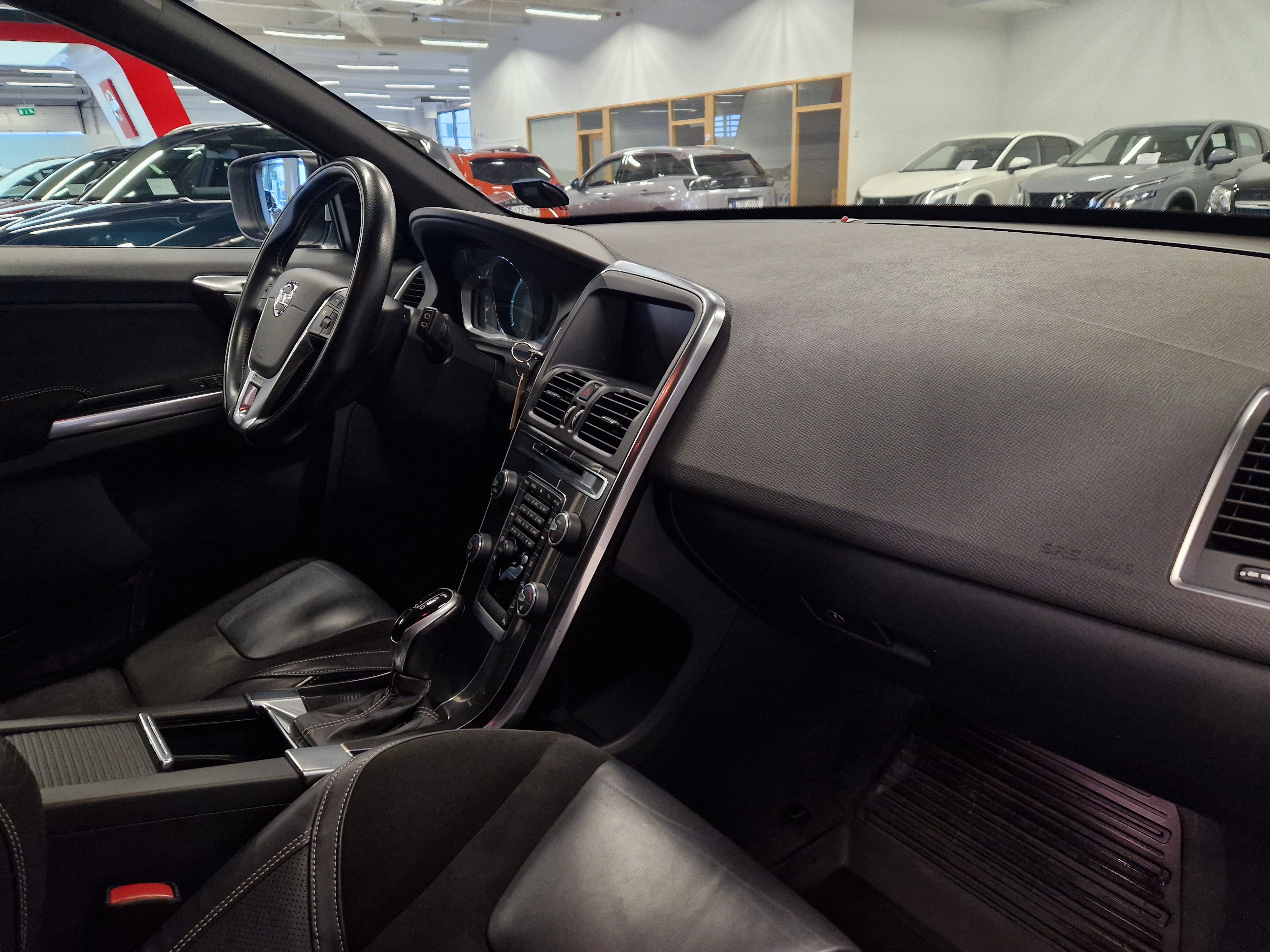 VOLVO XC60 2014