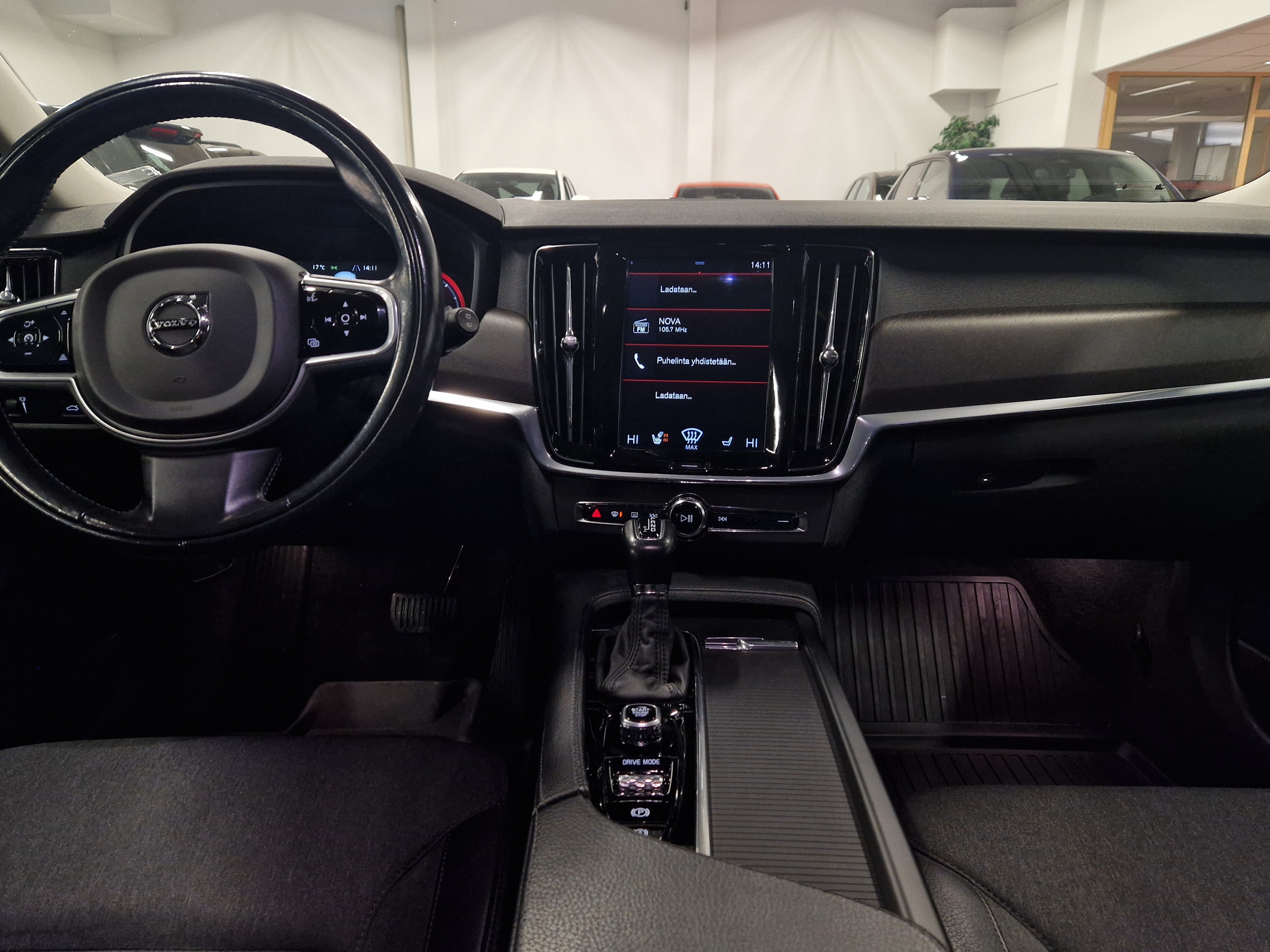 VOLVO V90 Cross Country 2018