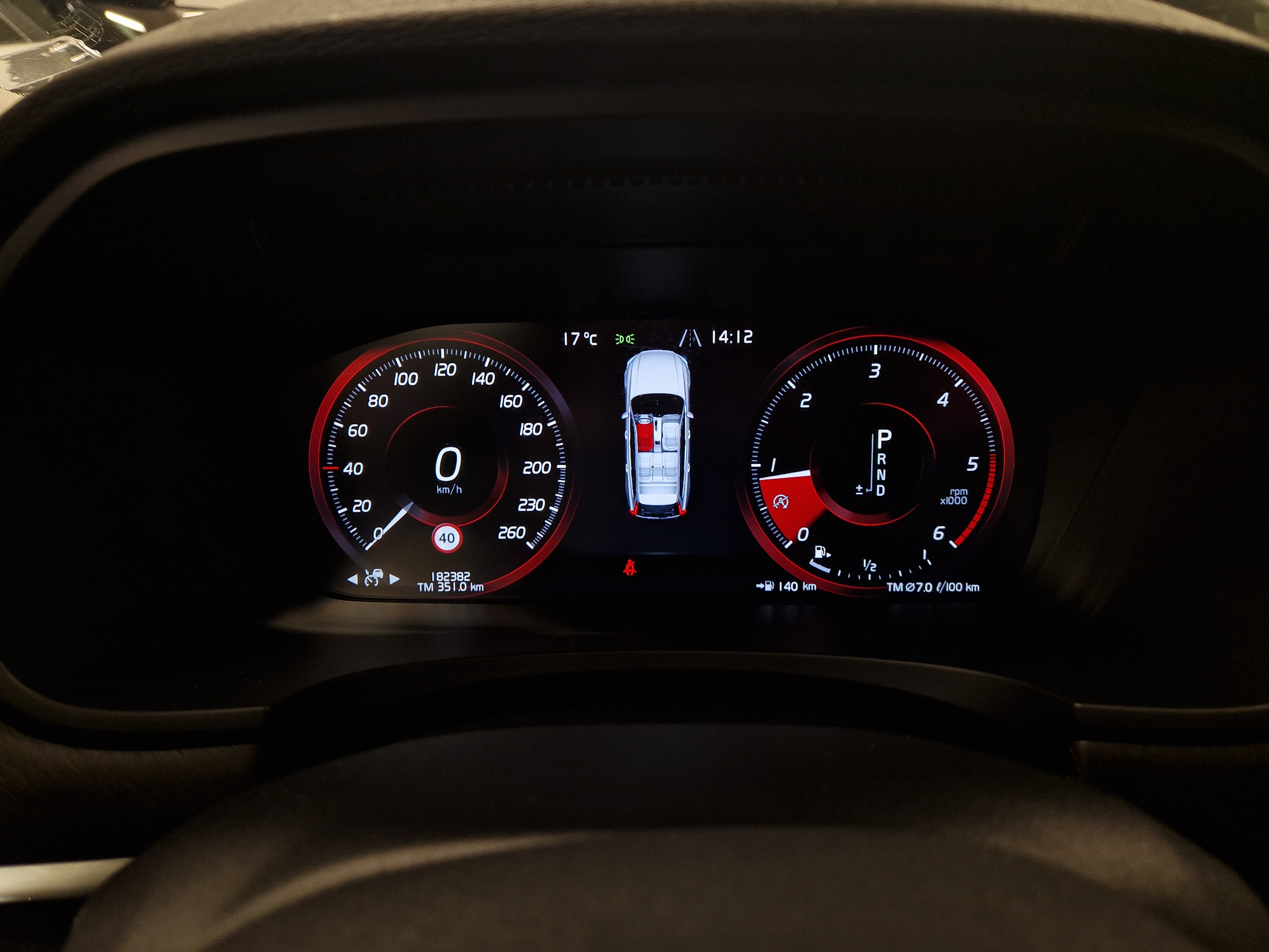 VOLVO V90 Cross Country 2018