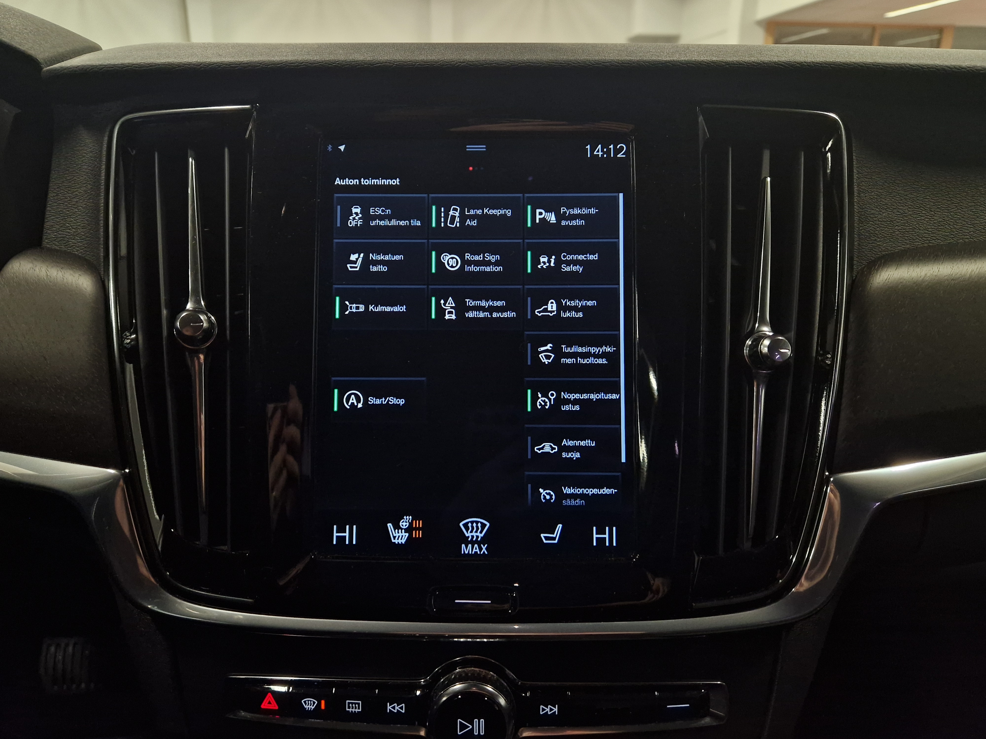 VOLVO V90 Cross Country 2018