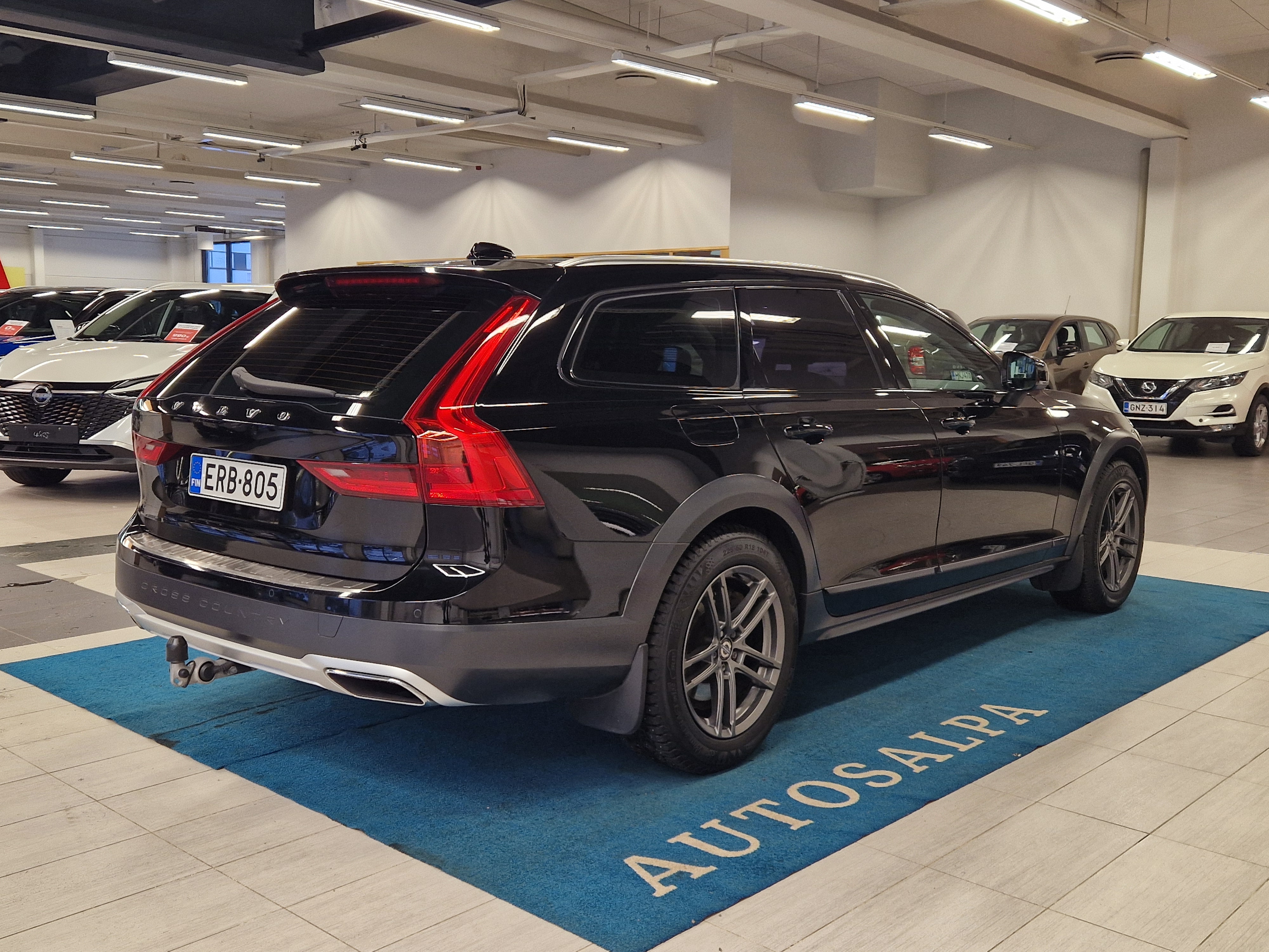 VOLVO V90 Cross Country 2018