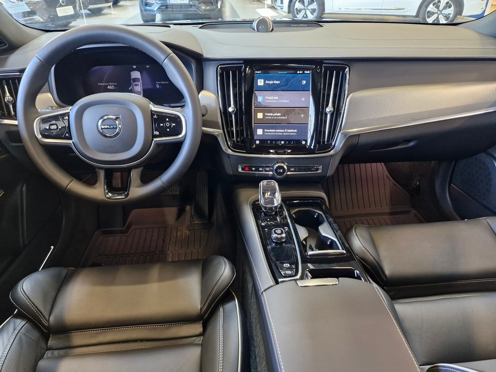 VOLVO S90 2024