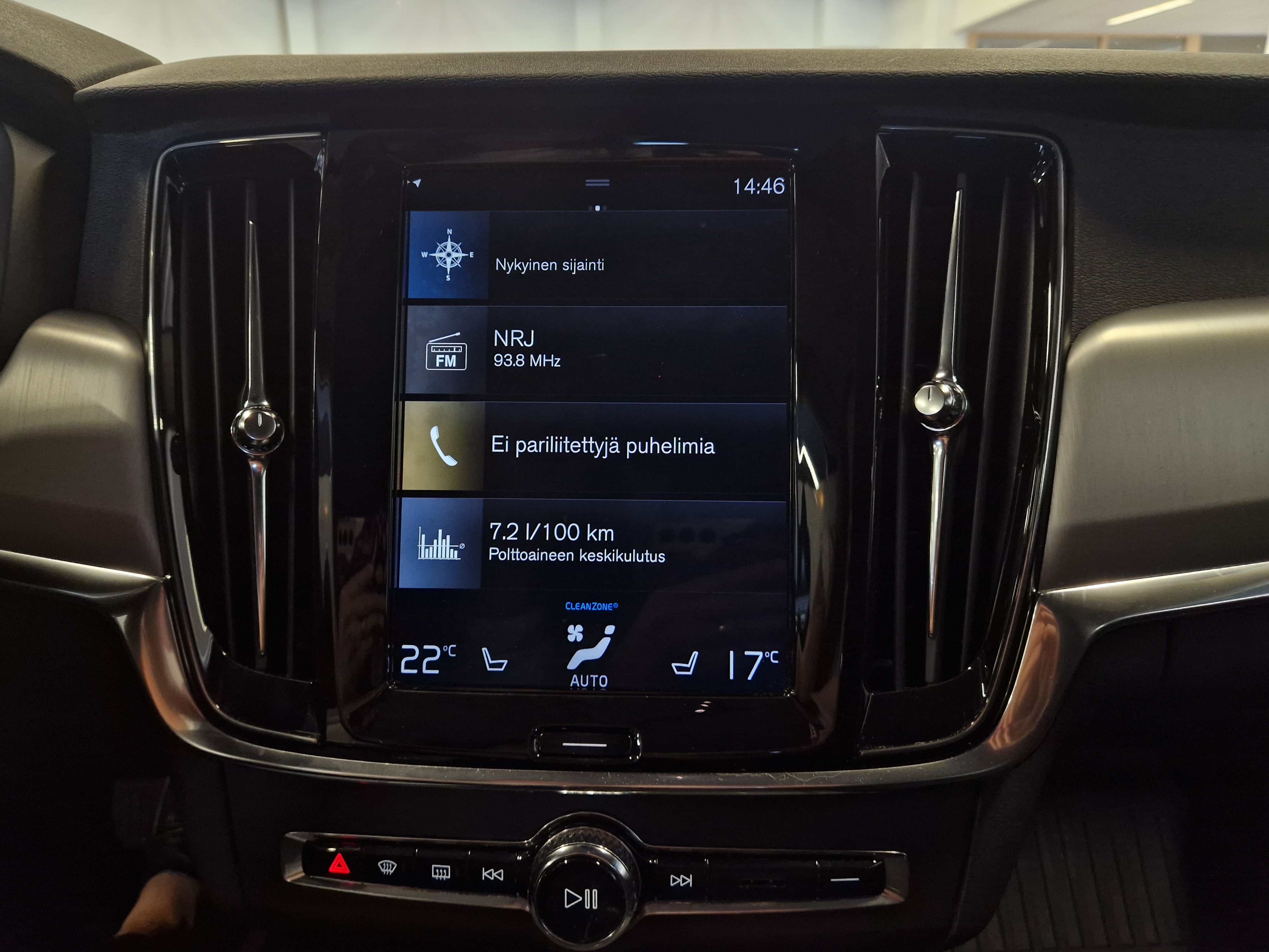 VOLVO V90 2019