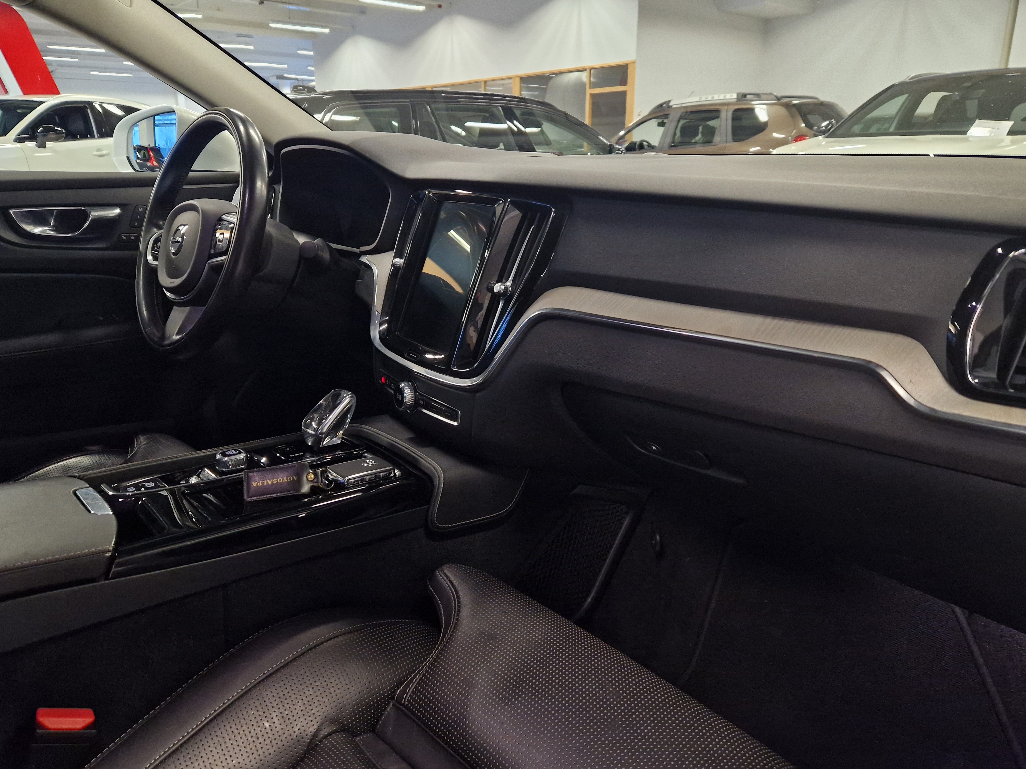 VOLVO S60 2020