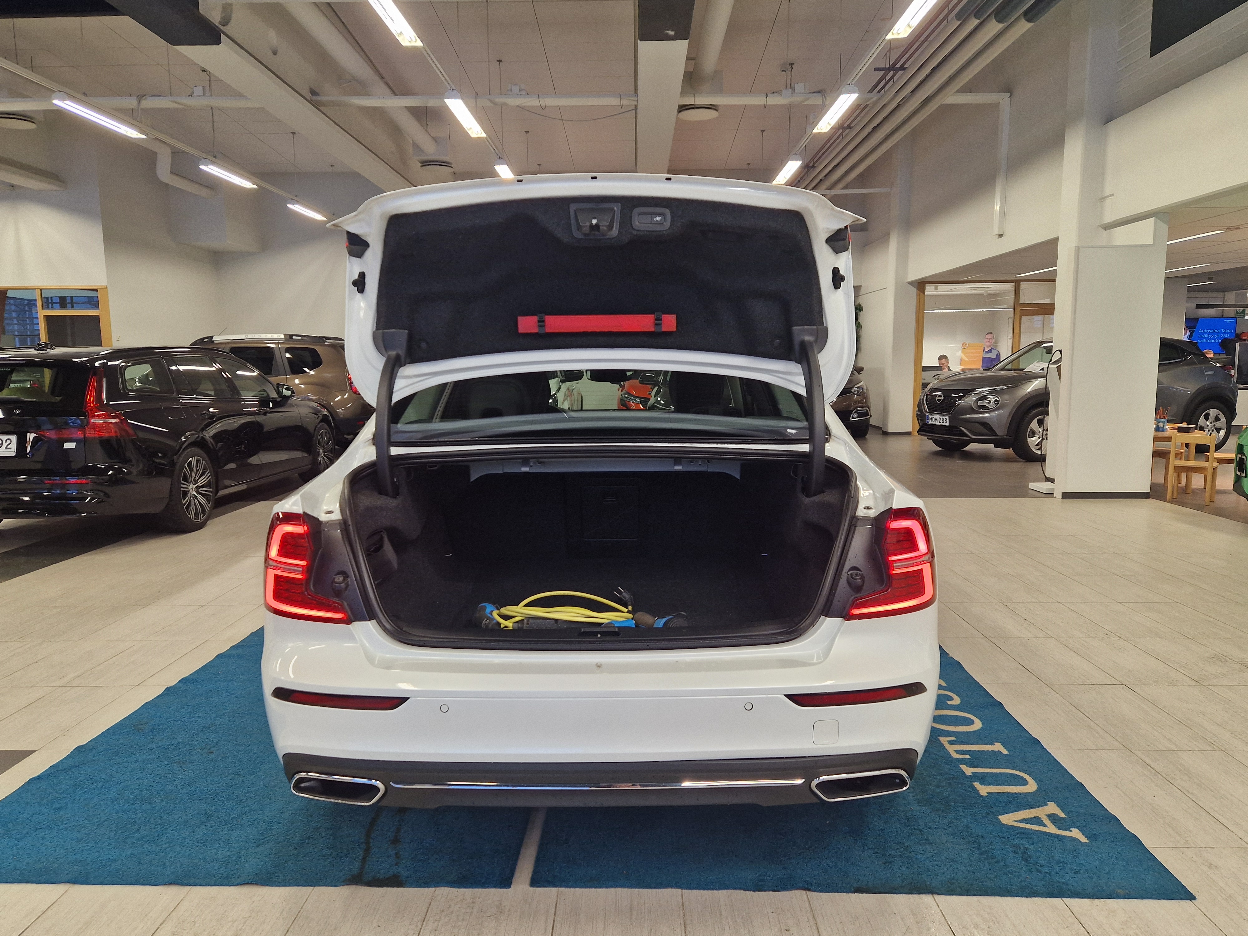 VOLVO S60 2020