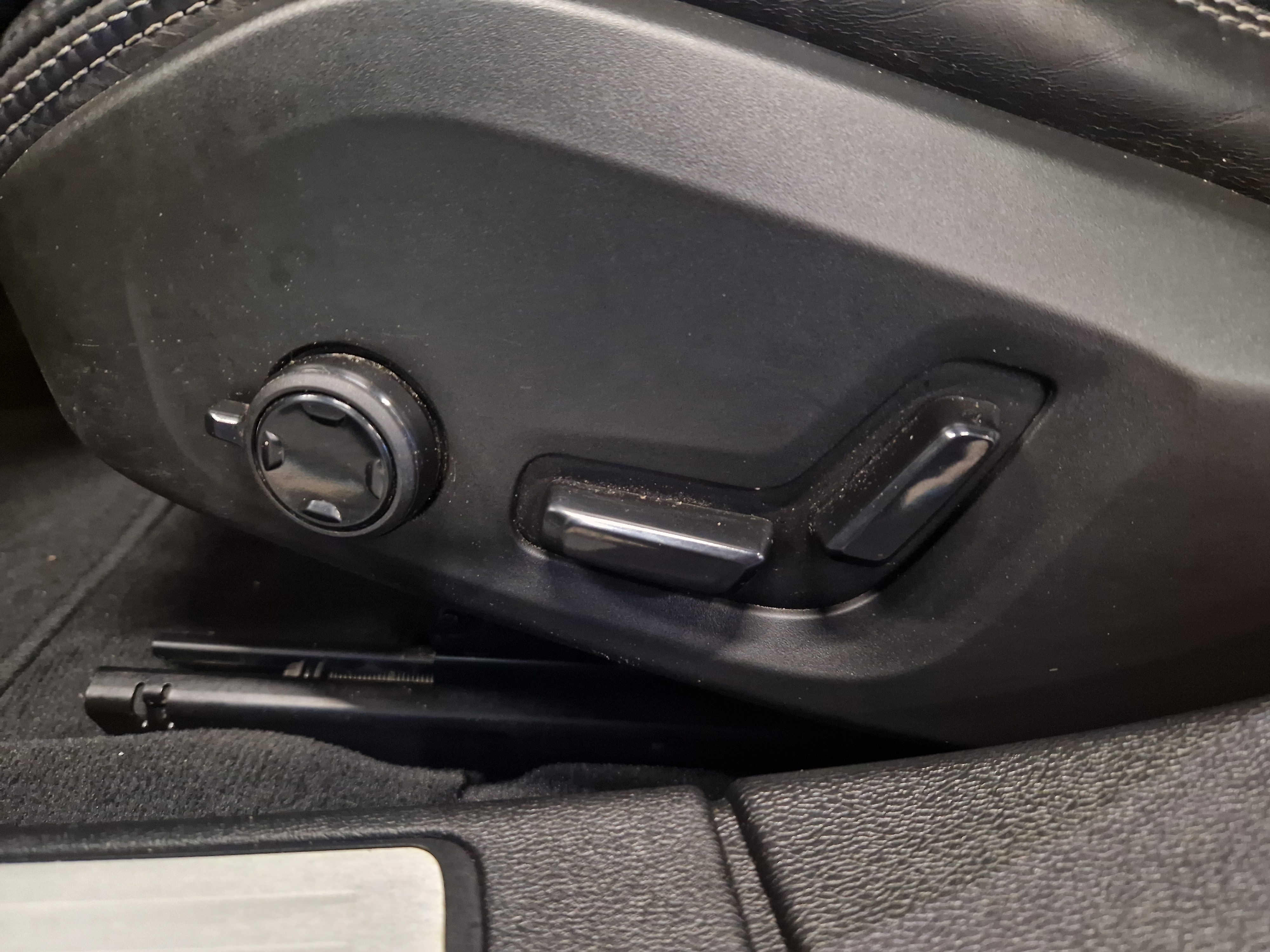 VOLVO S60 2020
