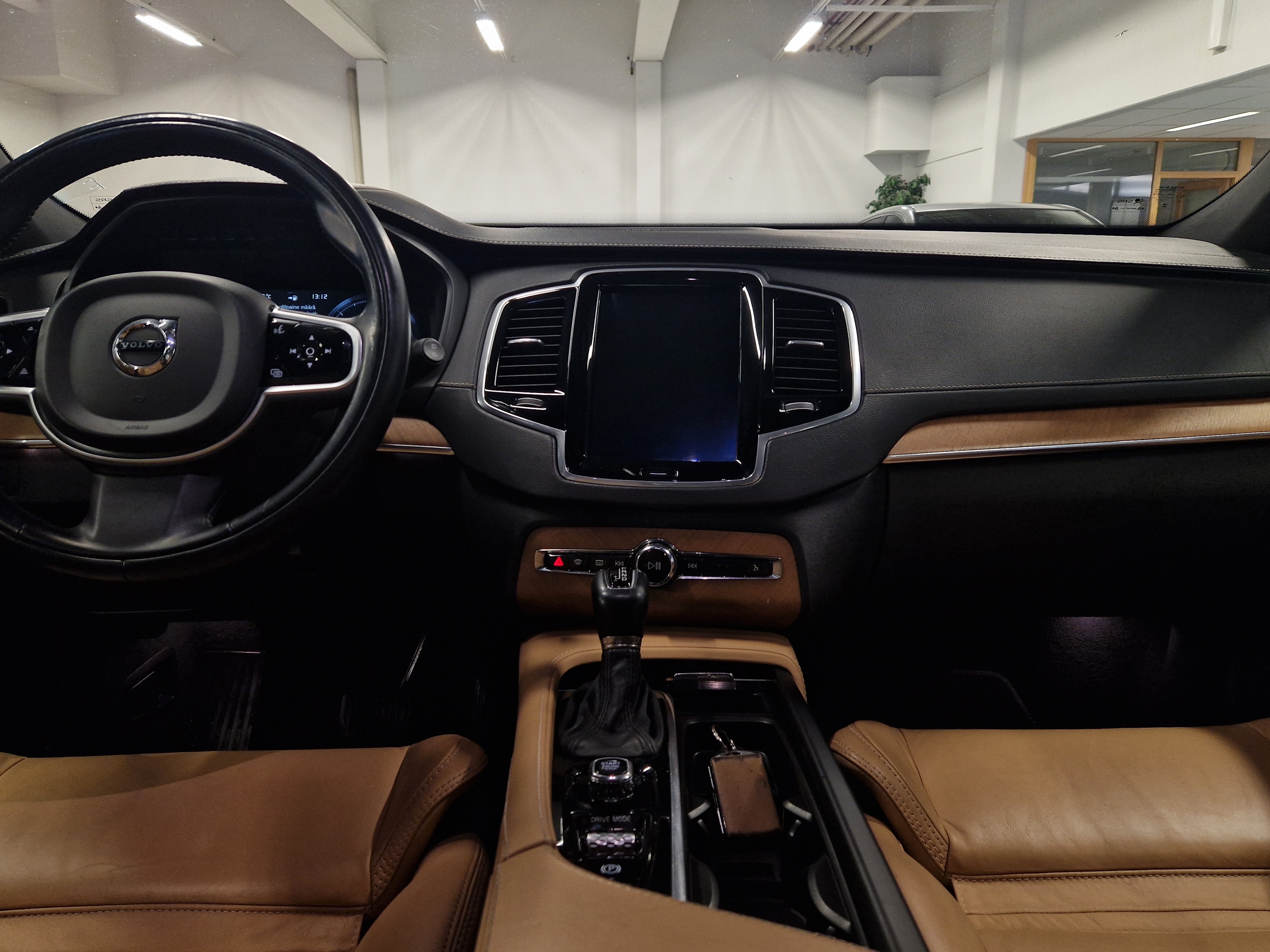 VOLVO XC90 2019