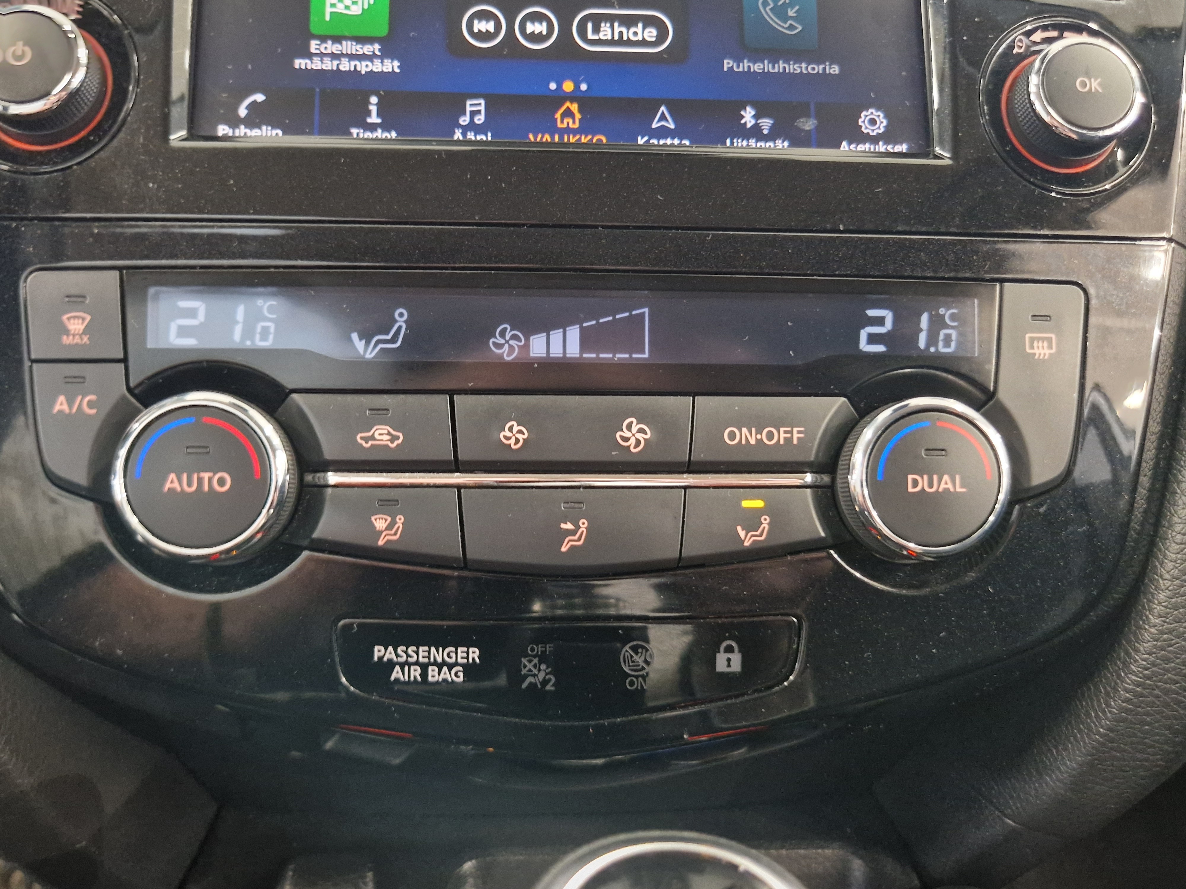 NISSAN Qashqai 2020