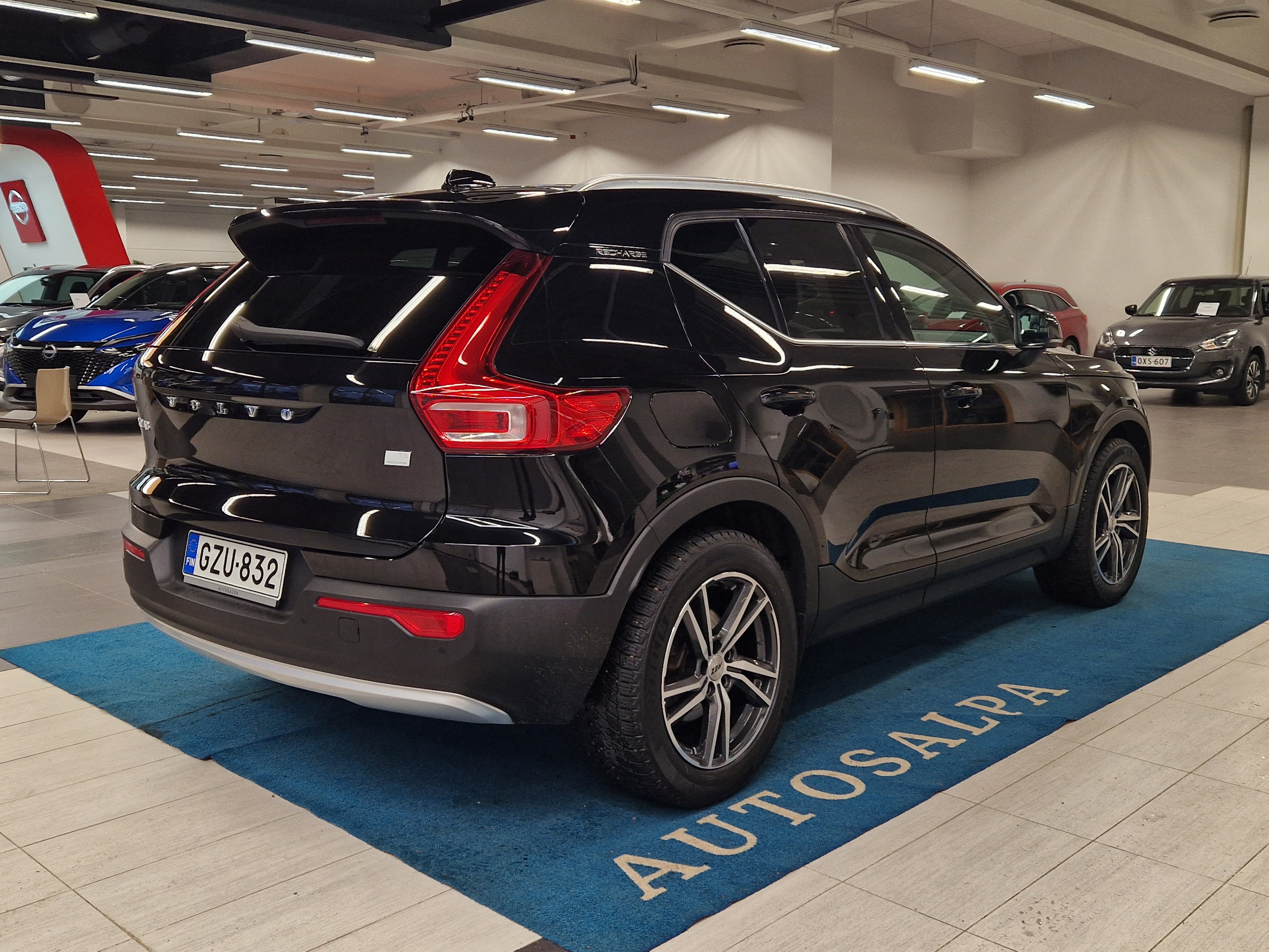 VOLVO XC40 2021