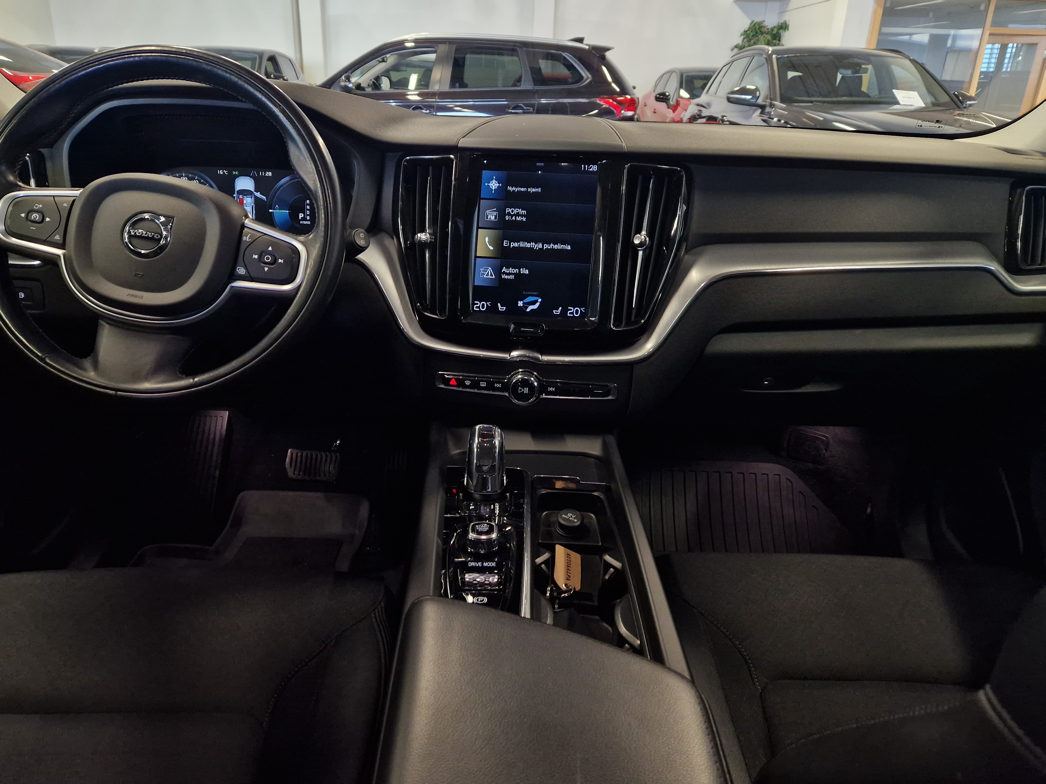 VOLVO XC60 2019