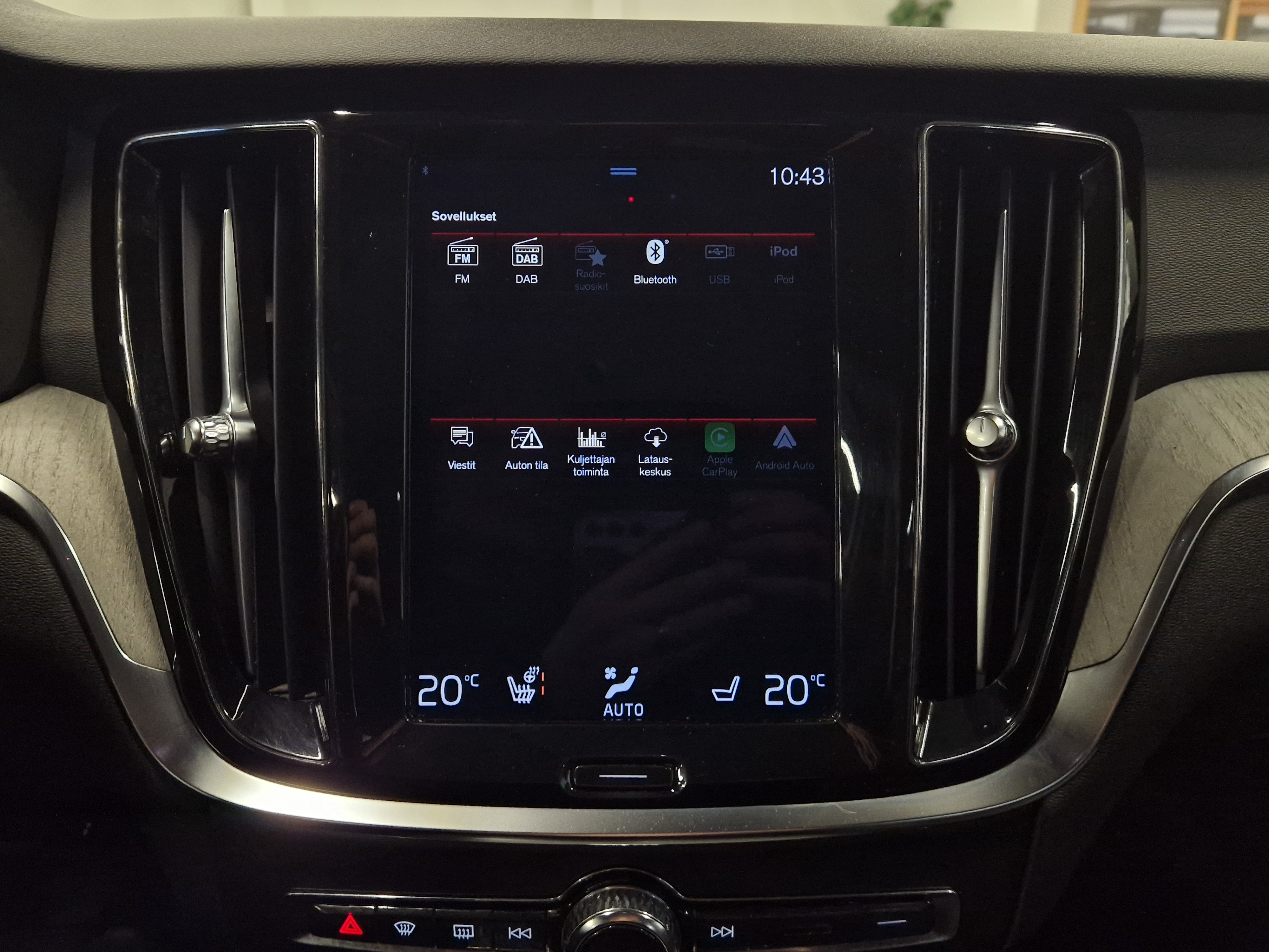 VOLVO V60 Cross Country 2021