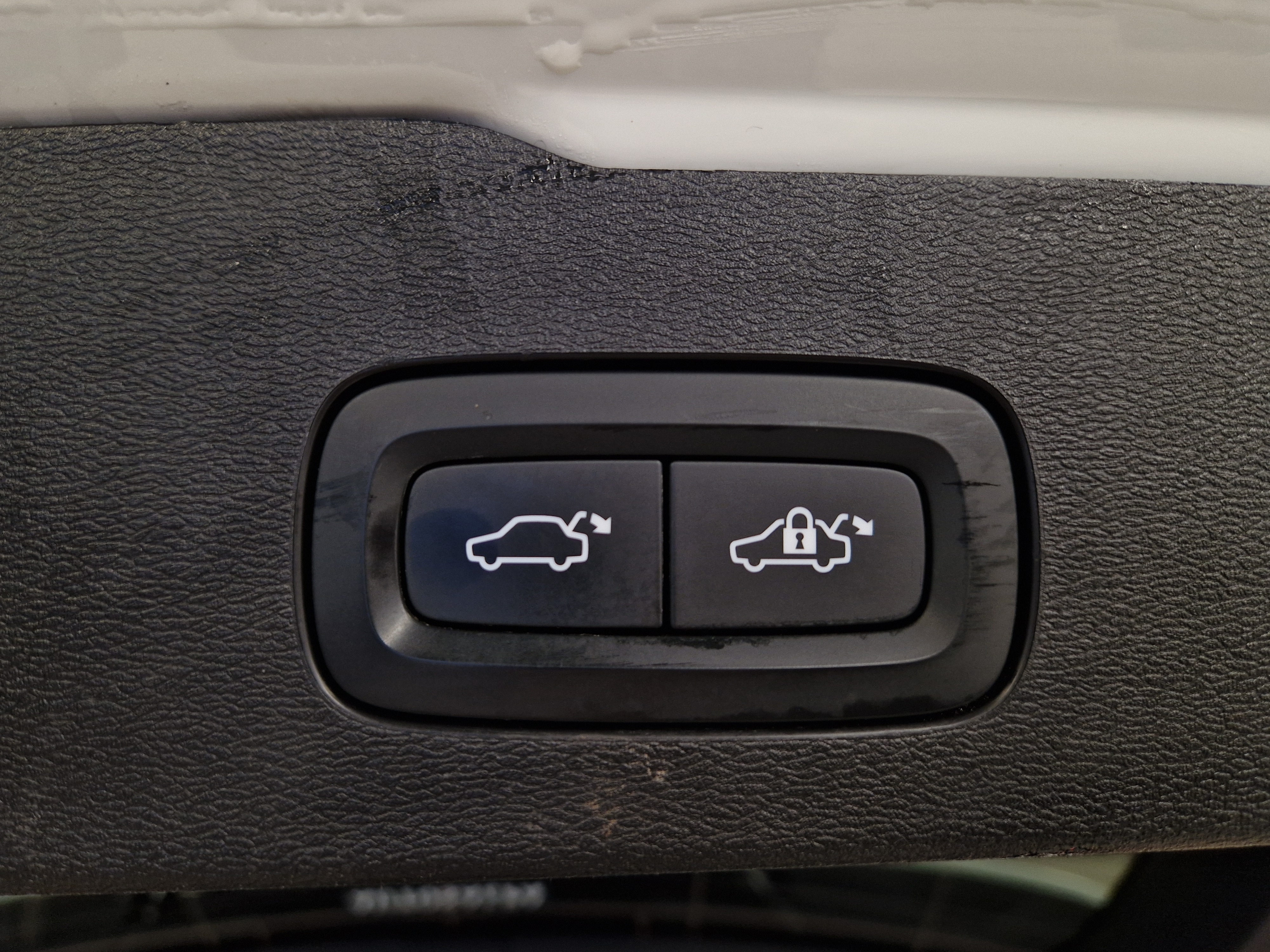 VOLVO V60 Cross Country 2021