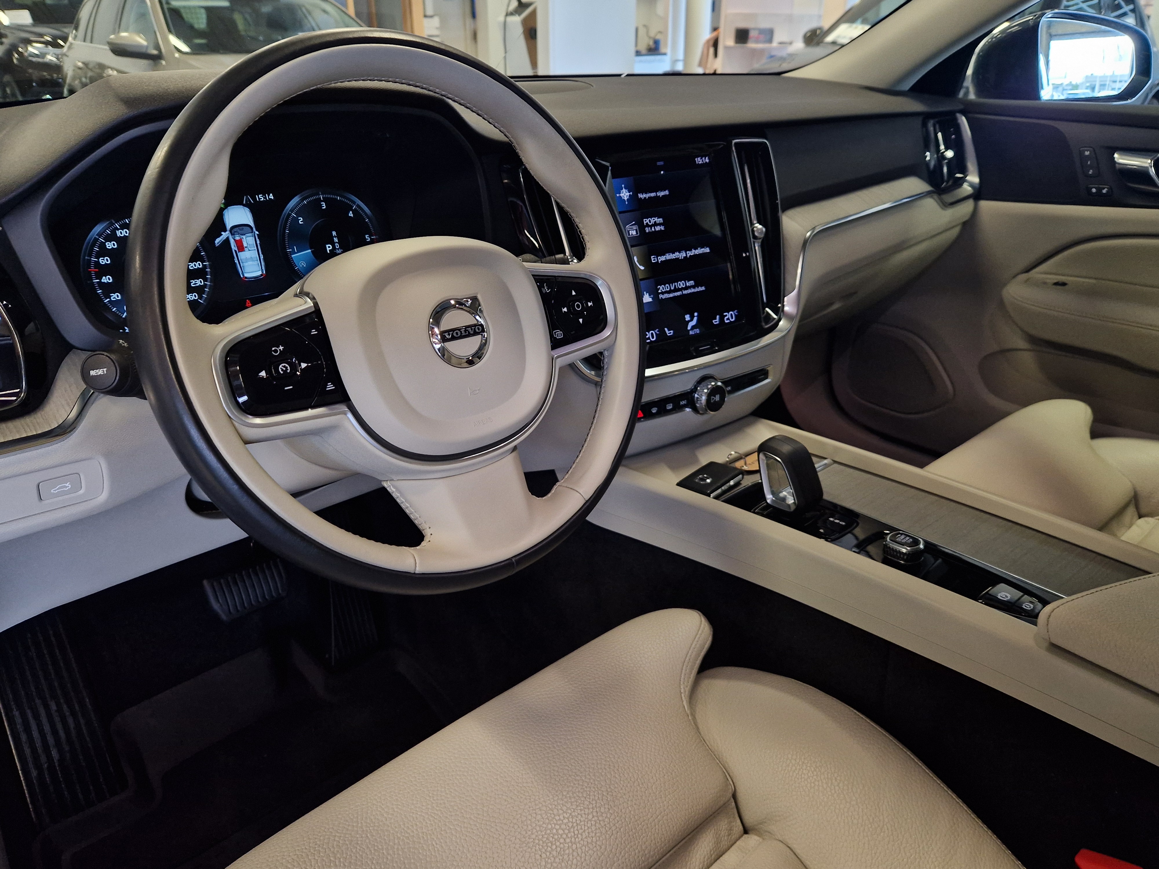 VOLVO V60 Cross Country 2022