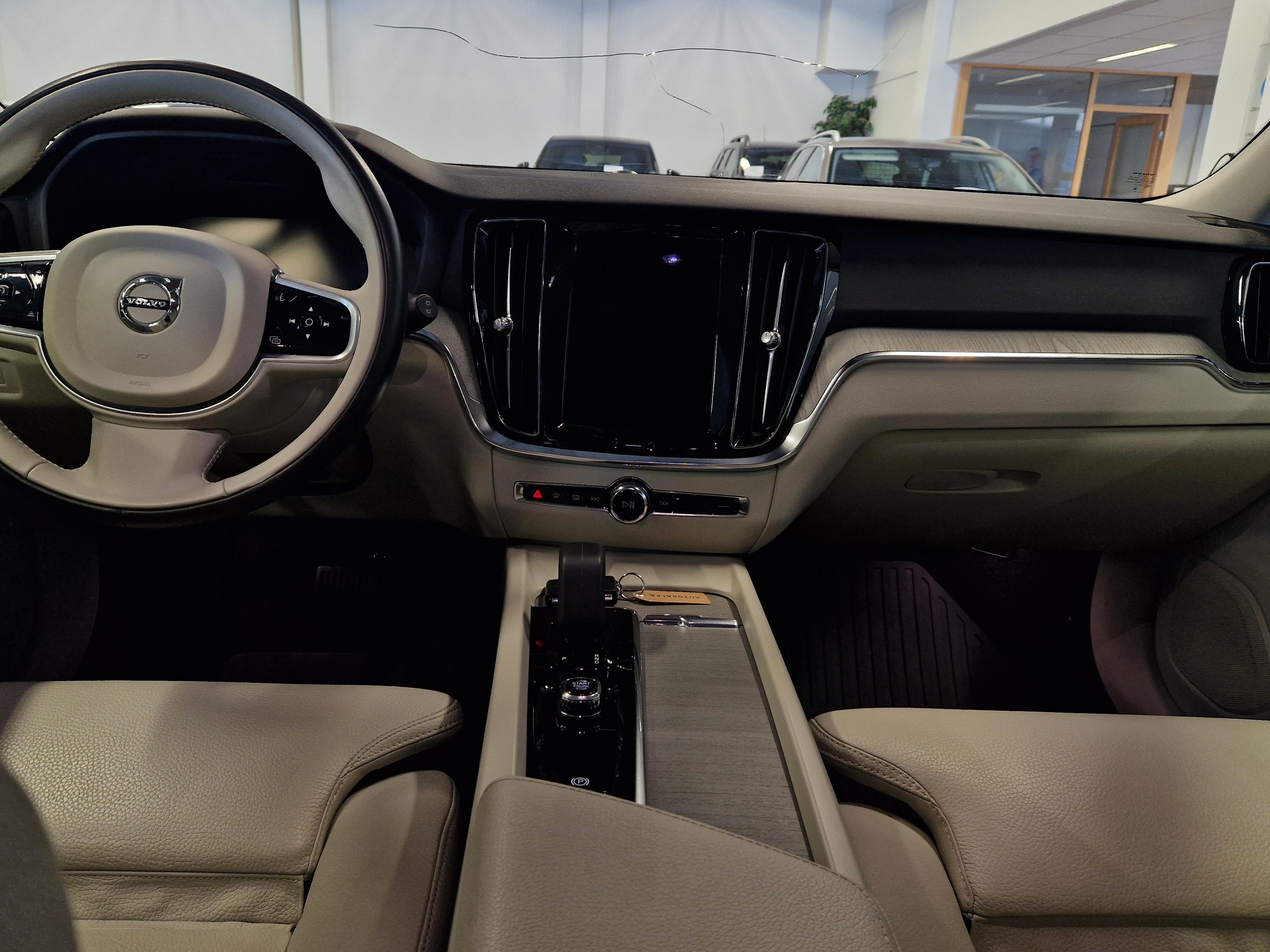 VOLVO V60 Cross Country 2022