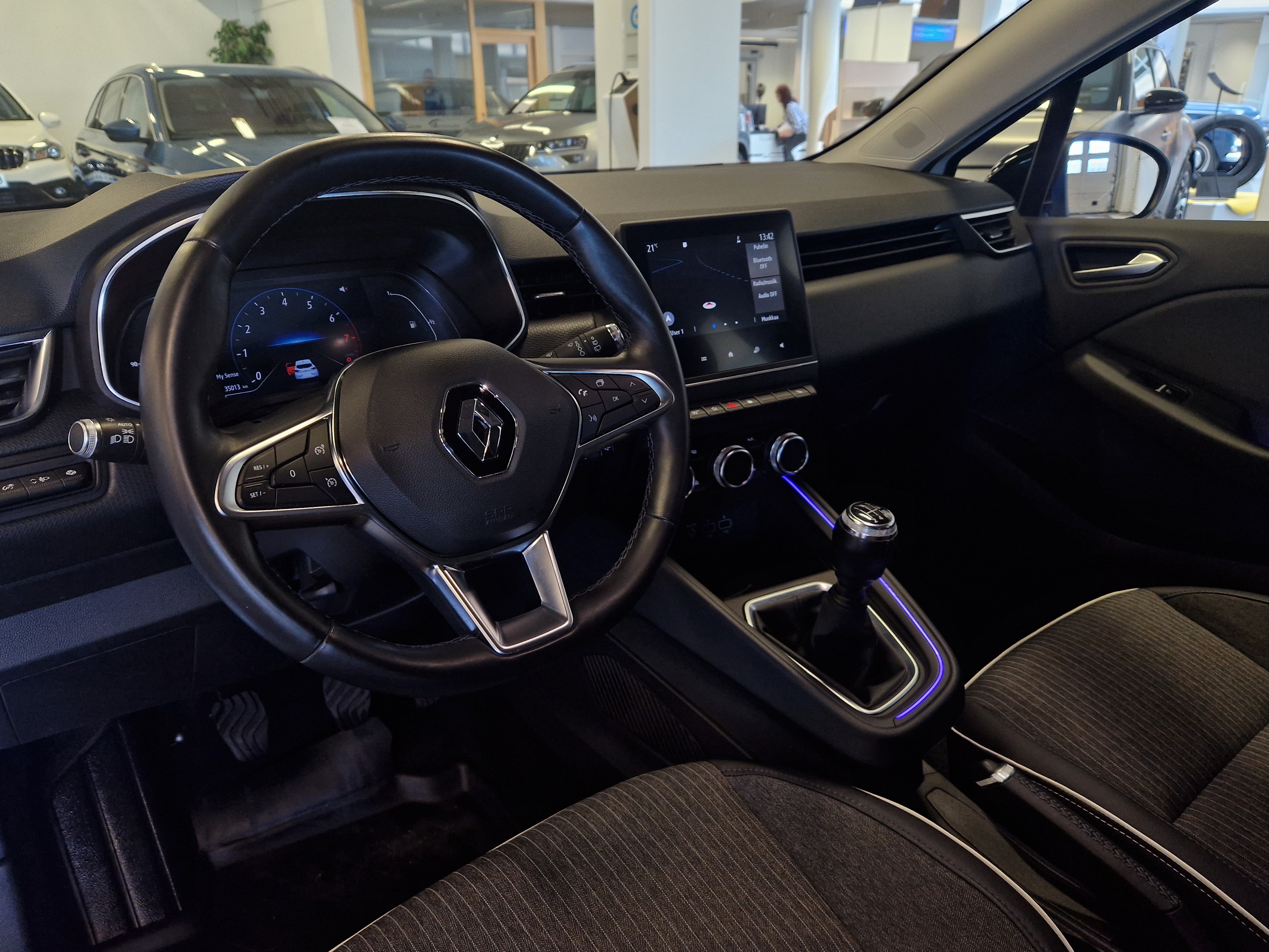 RENAULT Clio 2021