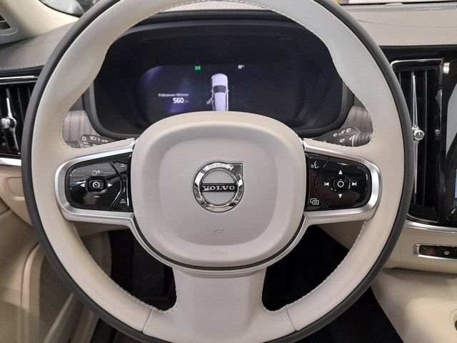 VOLVO V90 Cross Country 2023