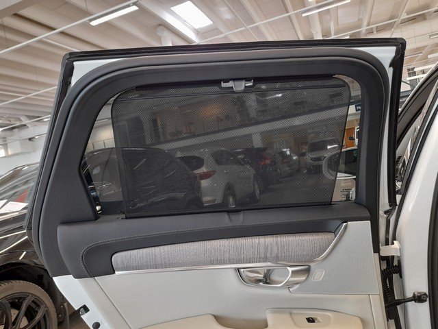 VOLVO V90 Cross Country 2023