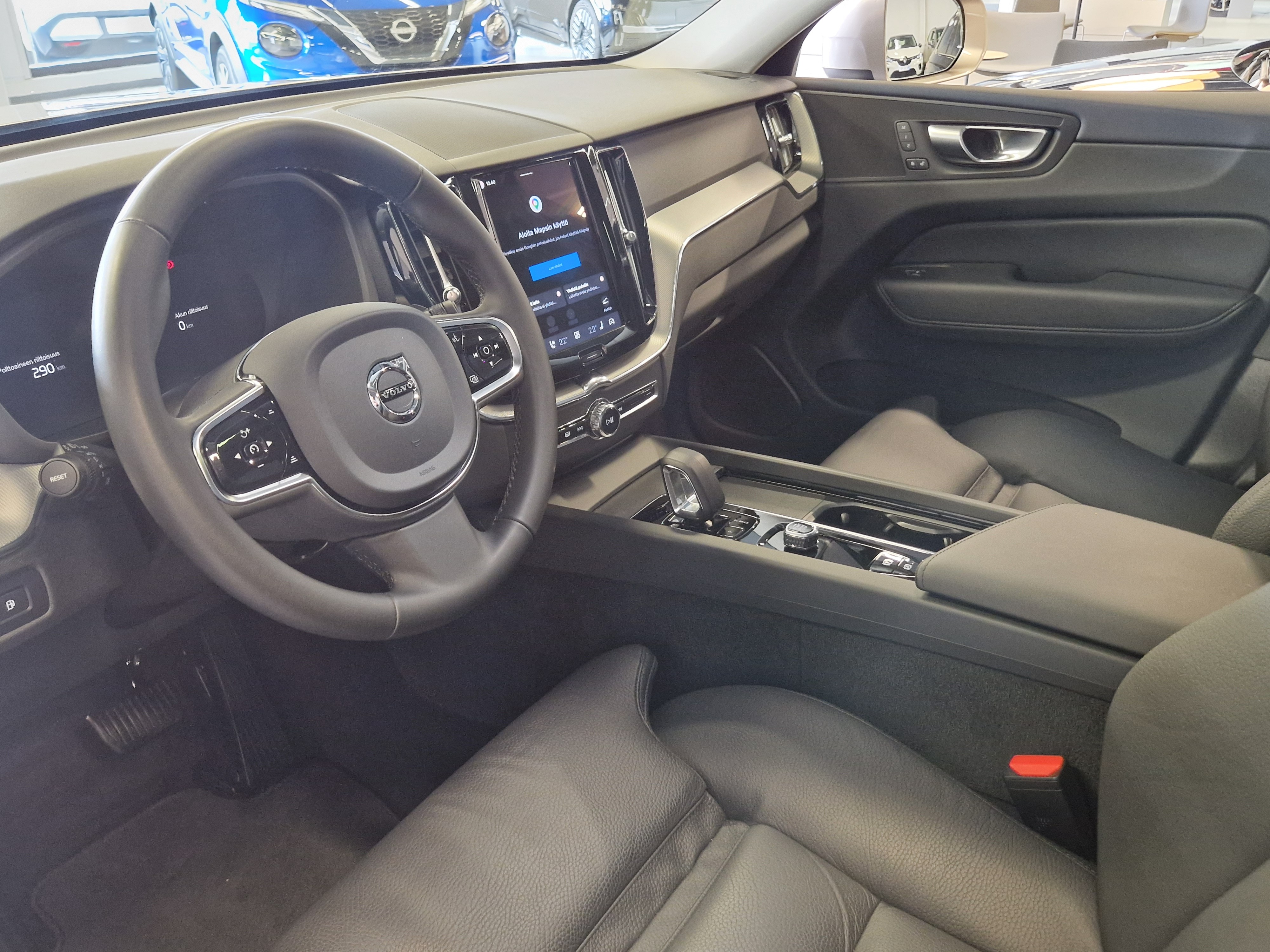 VOLVO XC60 2024